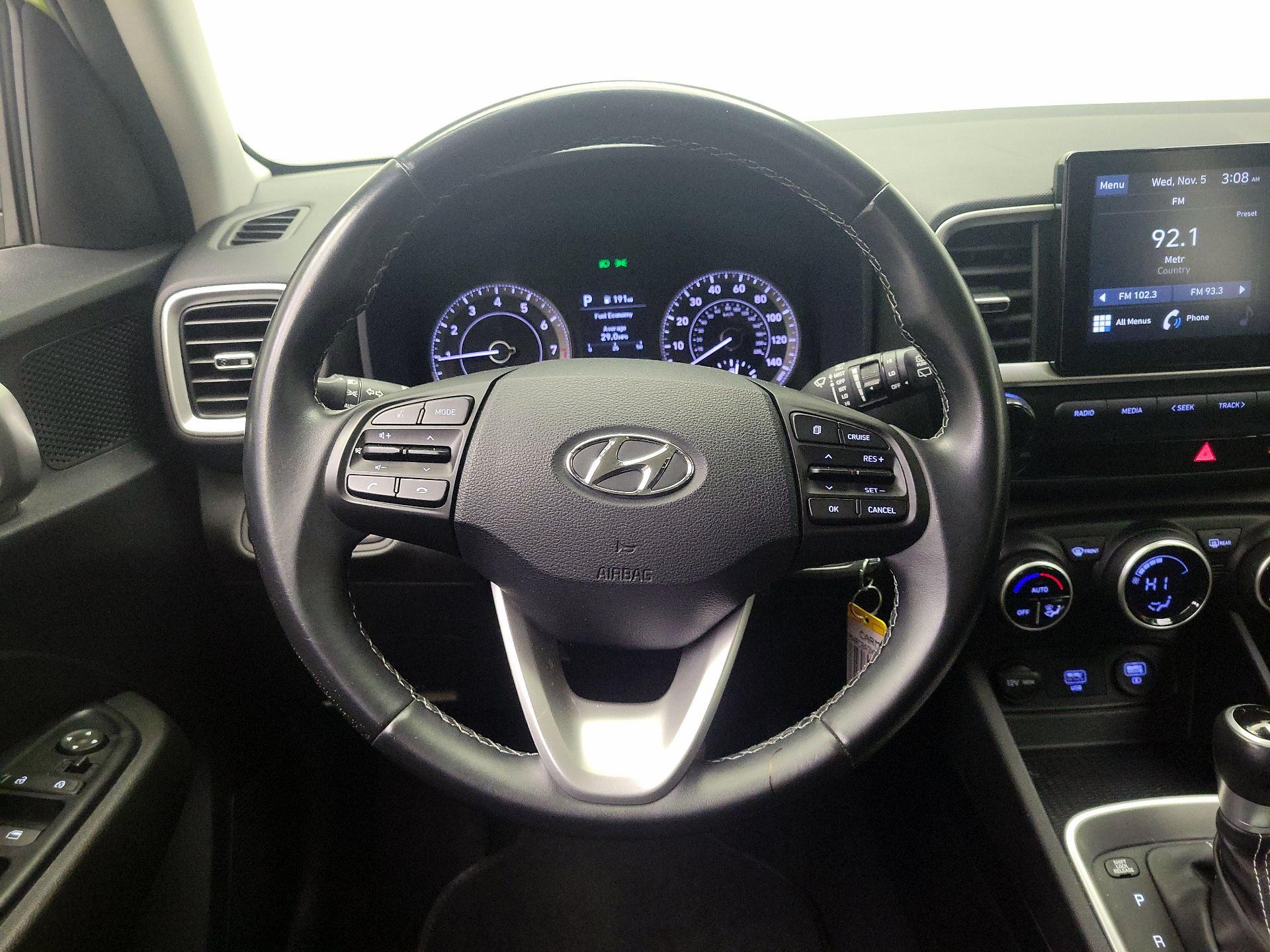 Thumbnail: 2021 Hyundai Venue - 10