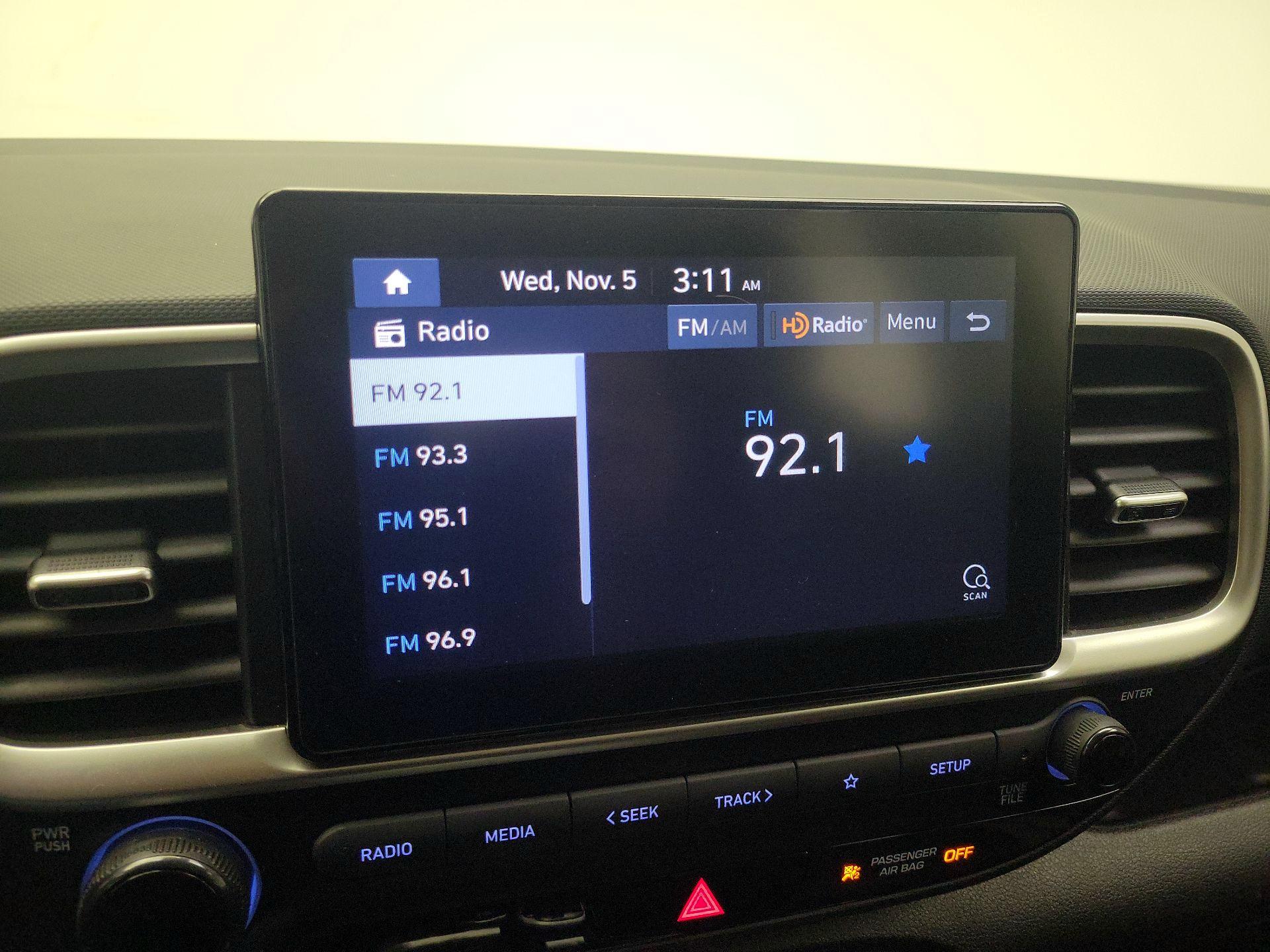 Thumbnail: 2021 Hyundai Venue - 15