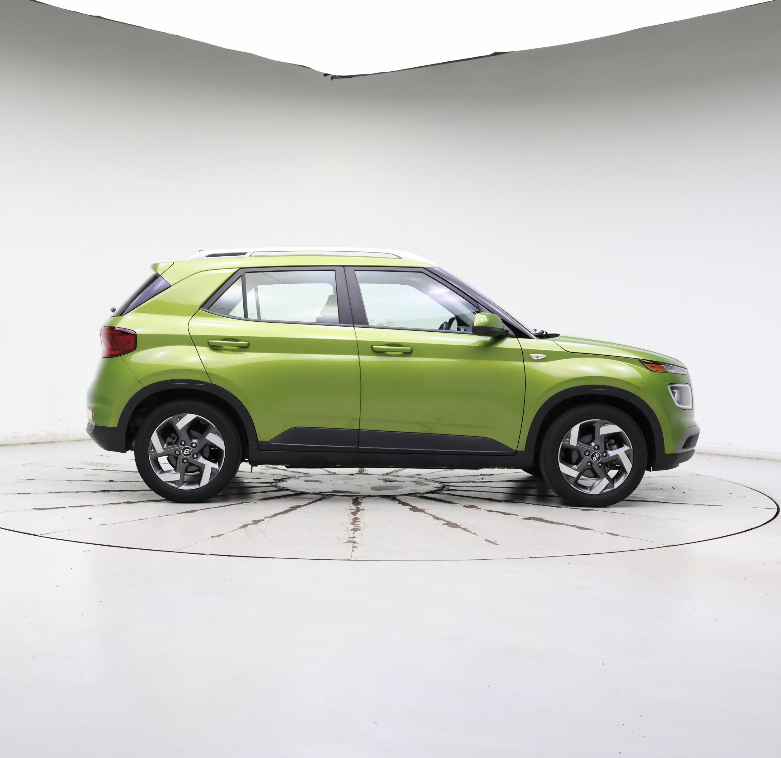 Thumbnail: 2021 Hyundai Venue - 7