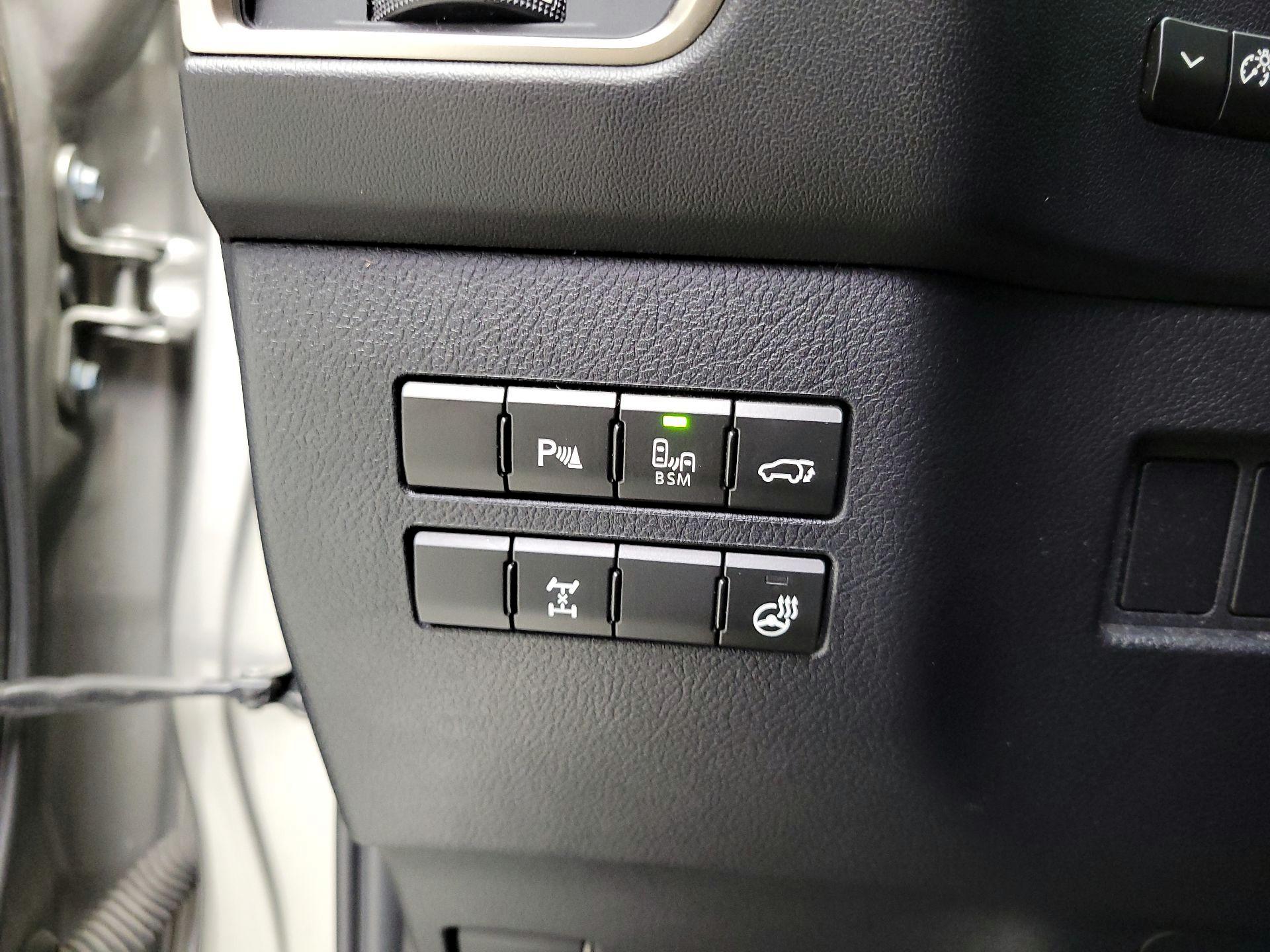 Thumbnail: 2017 Lexus NX - 13