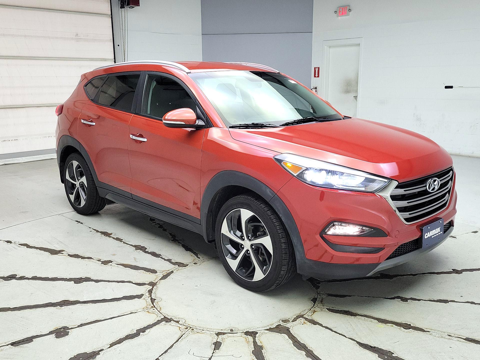 Thumbnail: 2016 Hyundai Tucson - 1