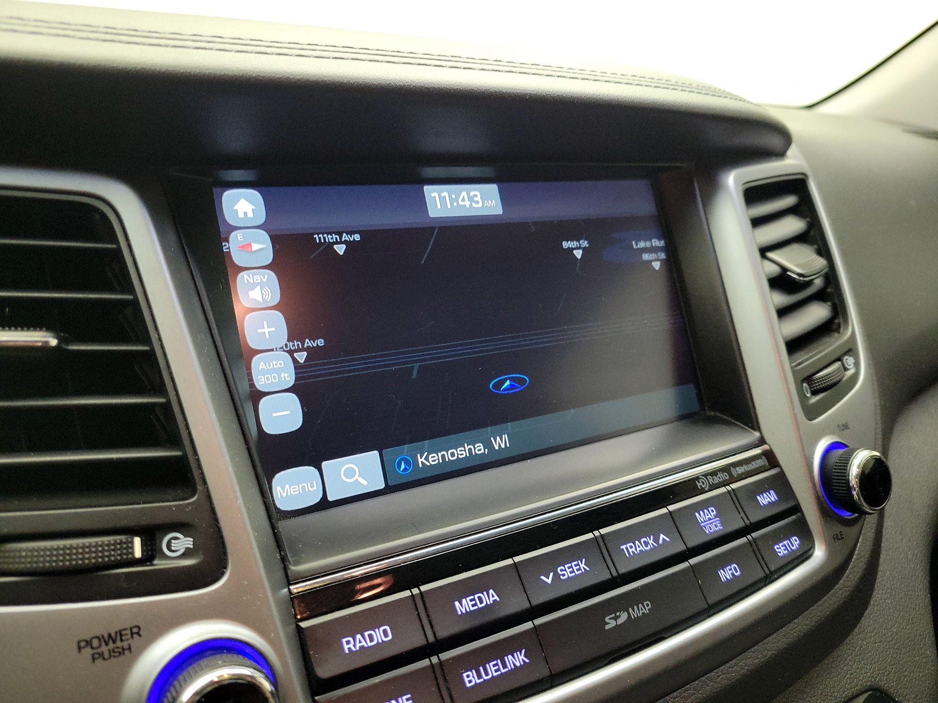 Thumbnail: 2016 Hyundai Tucson - 12