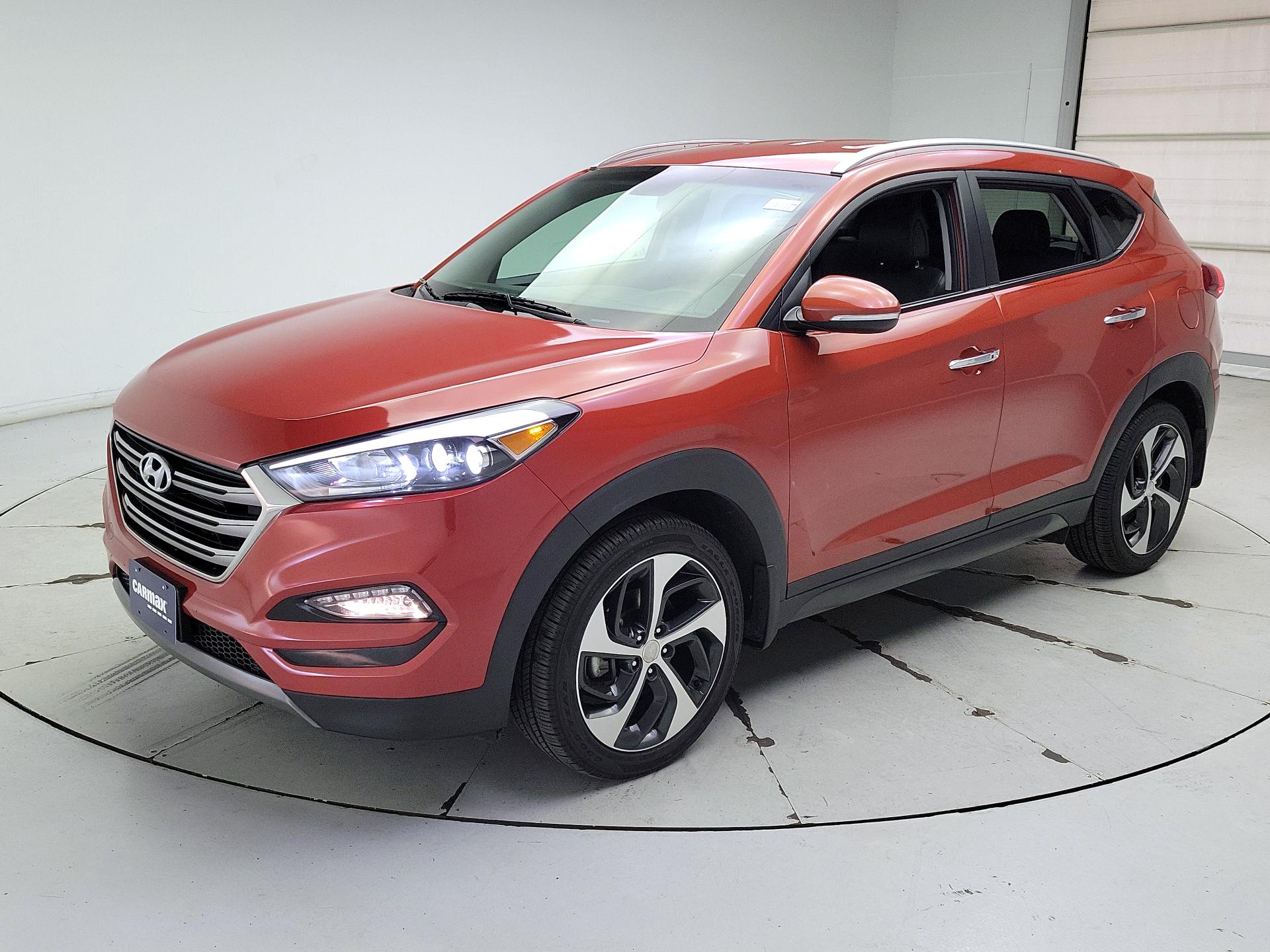 Thumbnail: 2016 Hyundai Tucson - 3