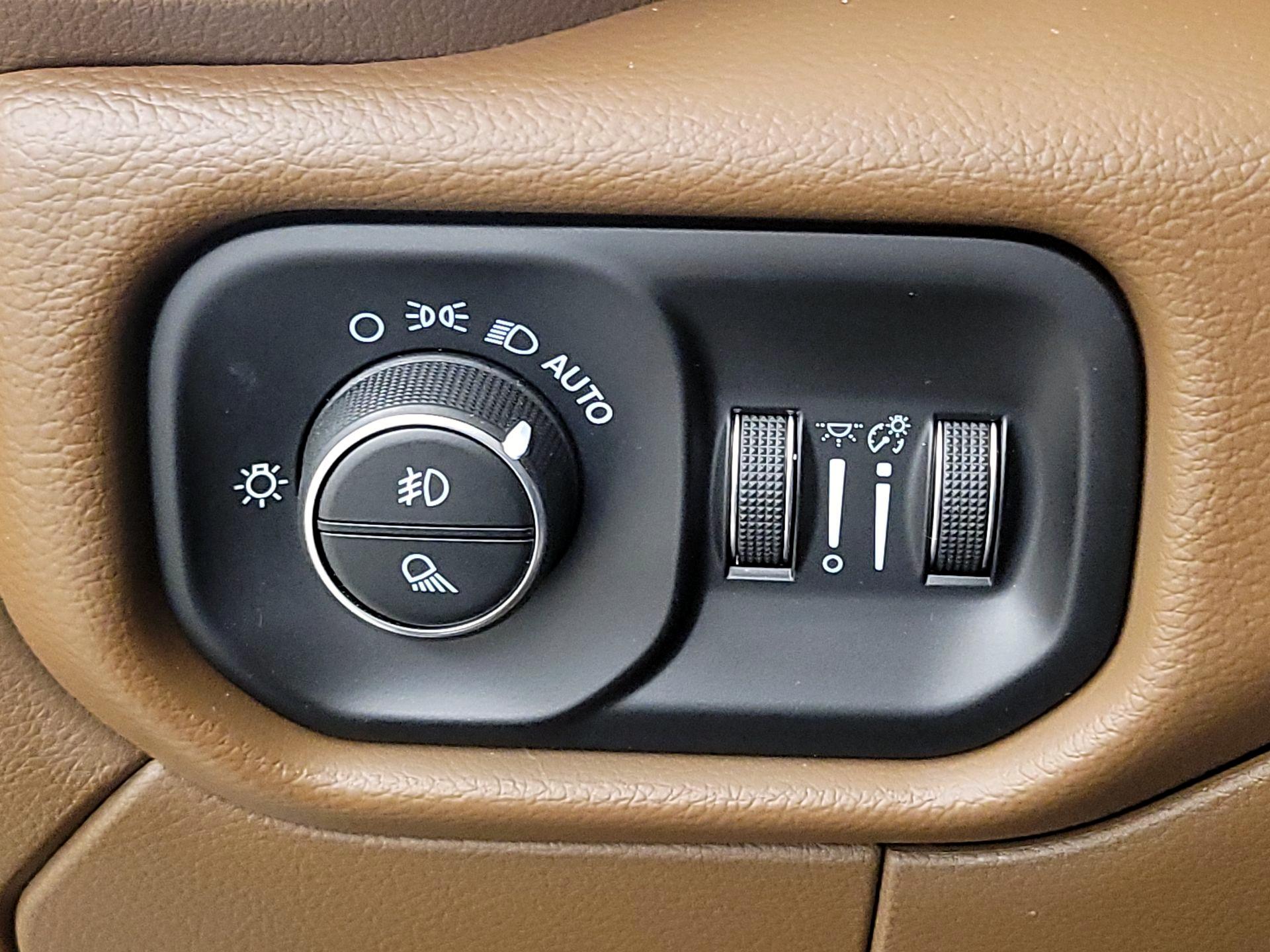 Thumbnail: 2020 RAM 3500 - 13