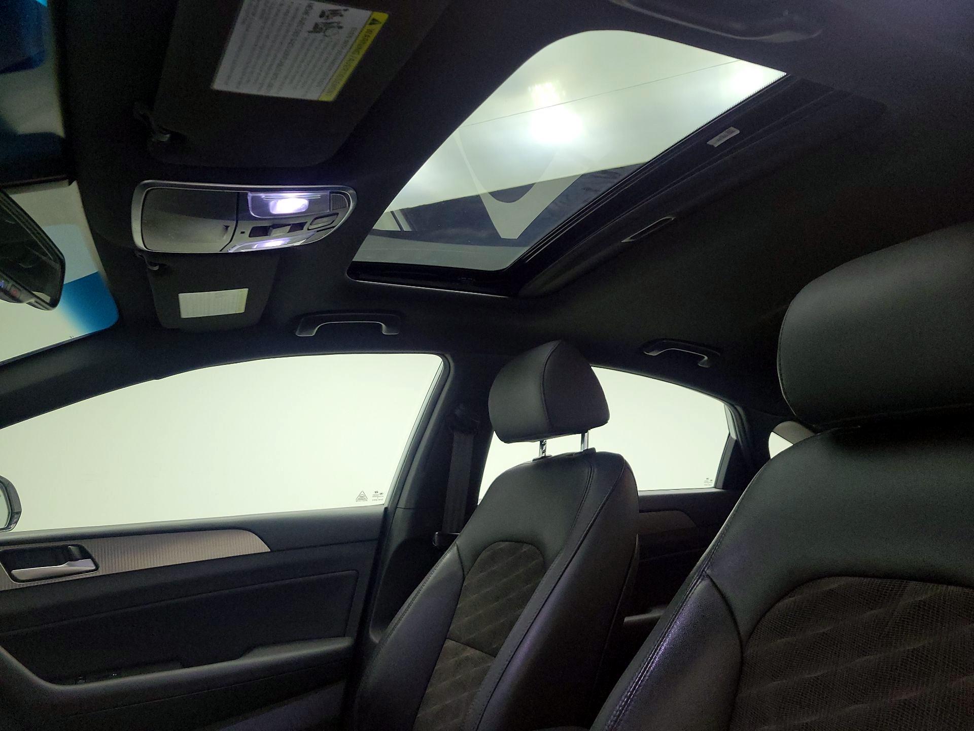 Thumbnail: 2018 Hyundai Sonata - 19