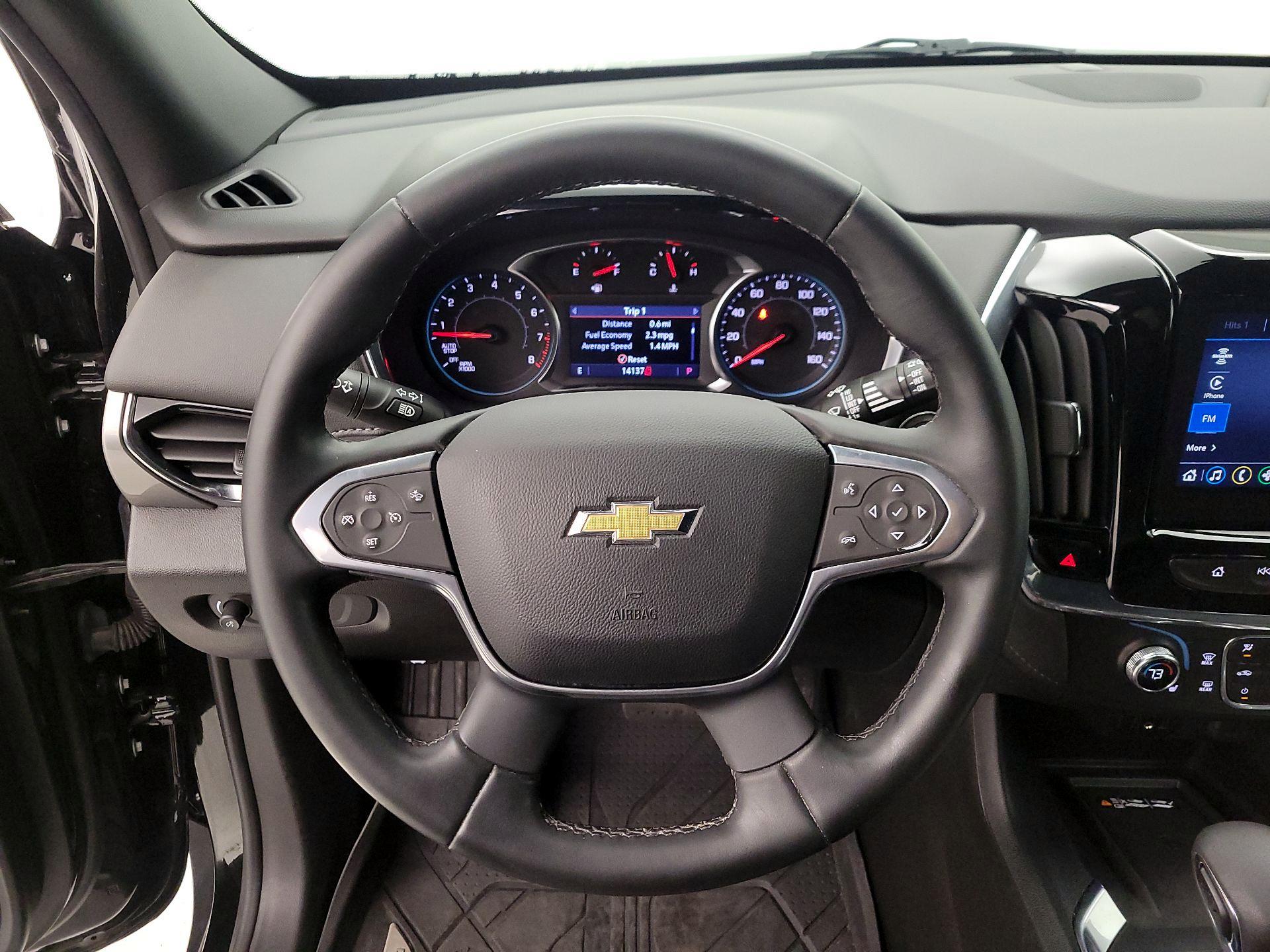 Thumbnail: 2023 Chevrolet Traverse - 10