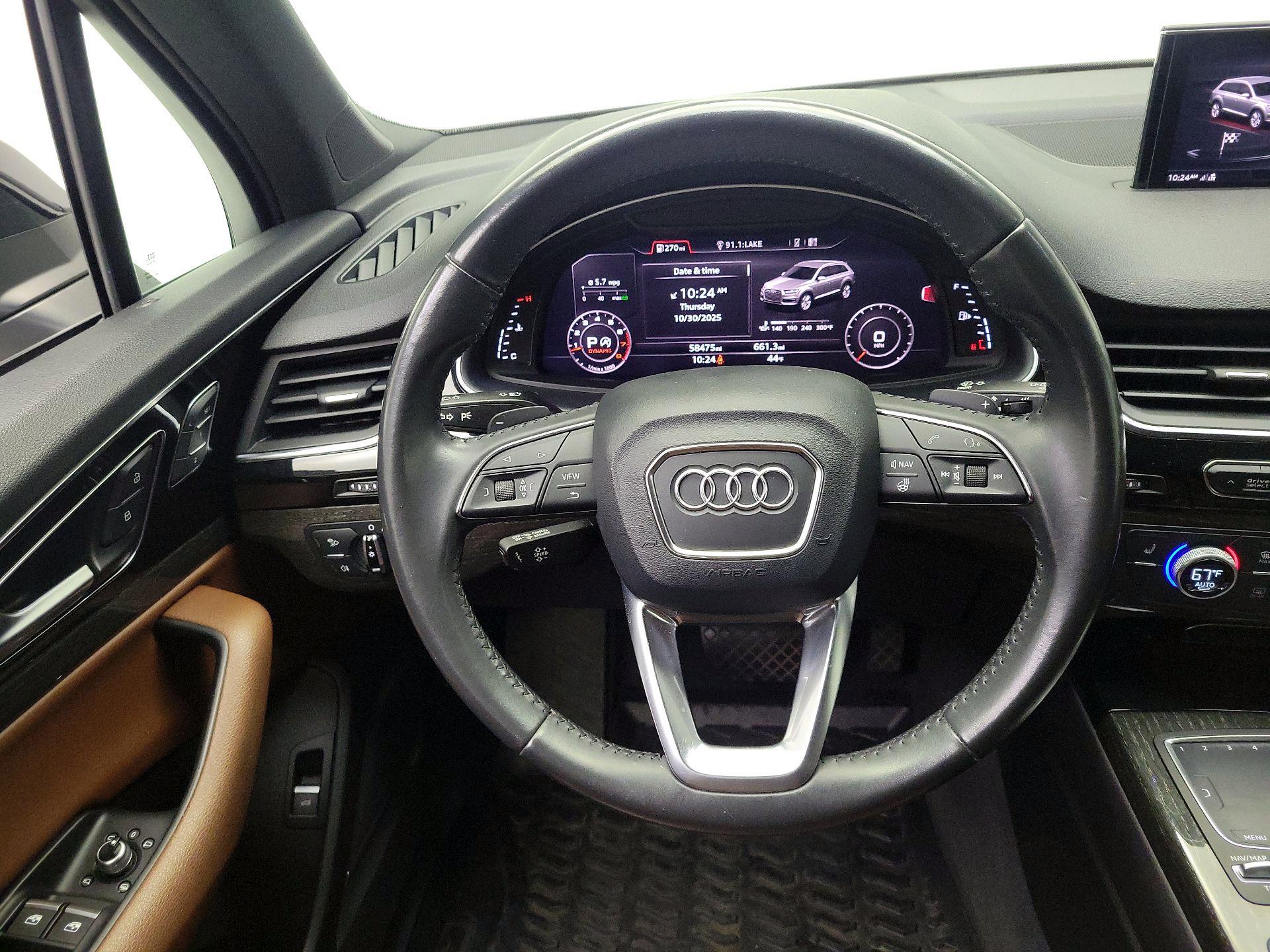 Thumbnail: 2017 Audi Q7 - 10