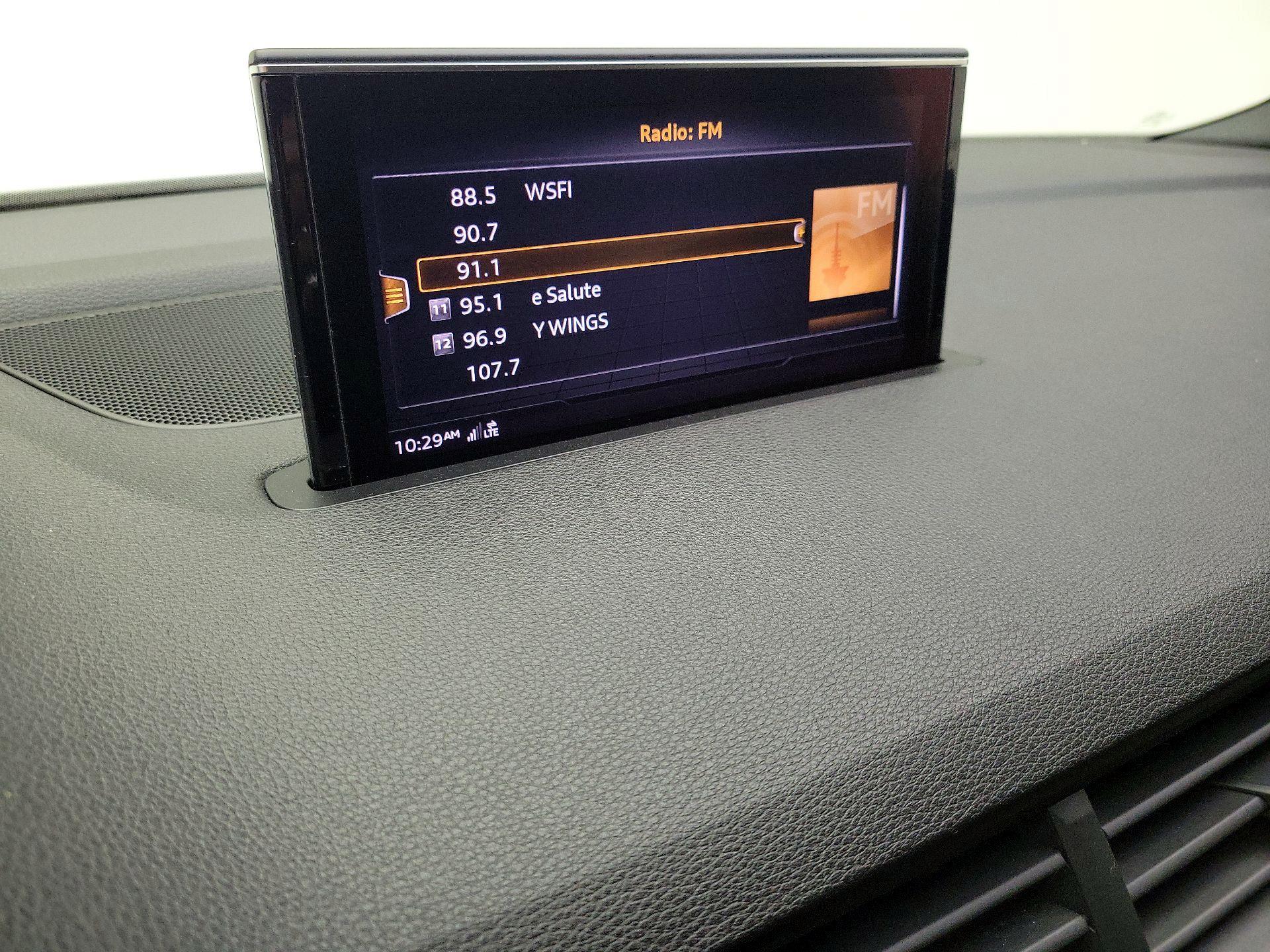 Thumbnail: 2017 Audi Q7 - 16