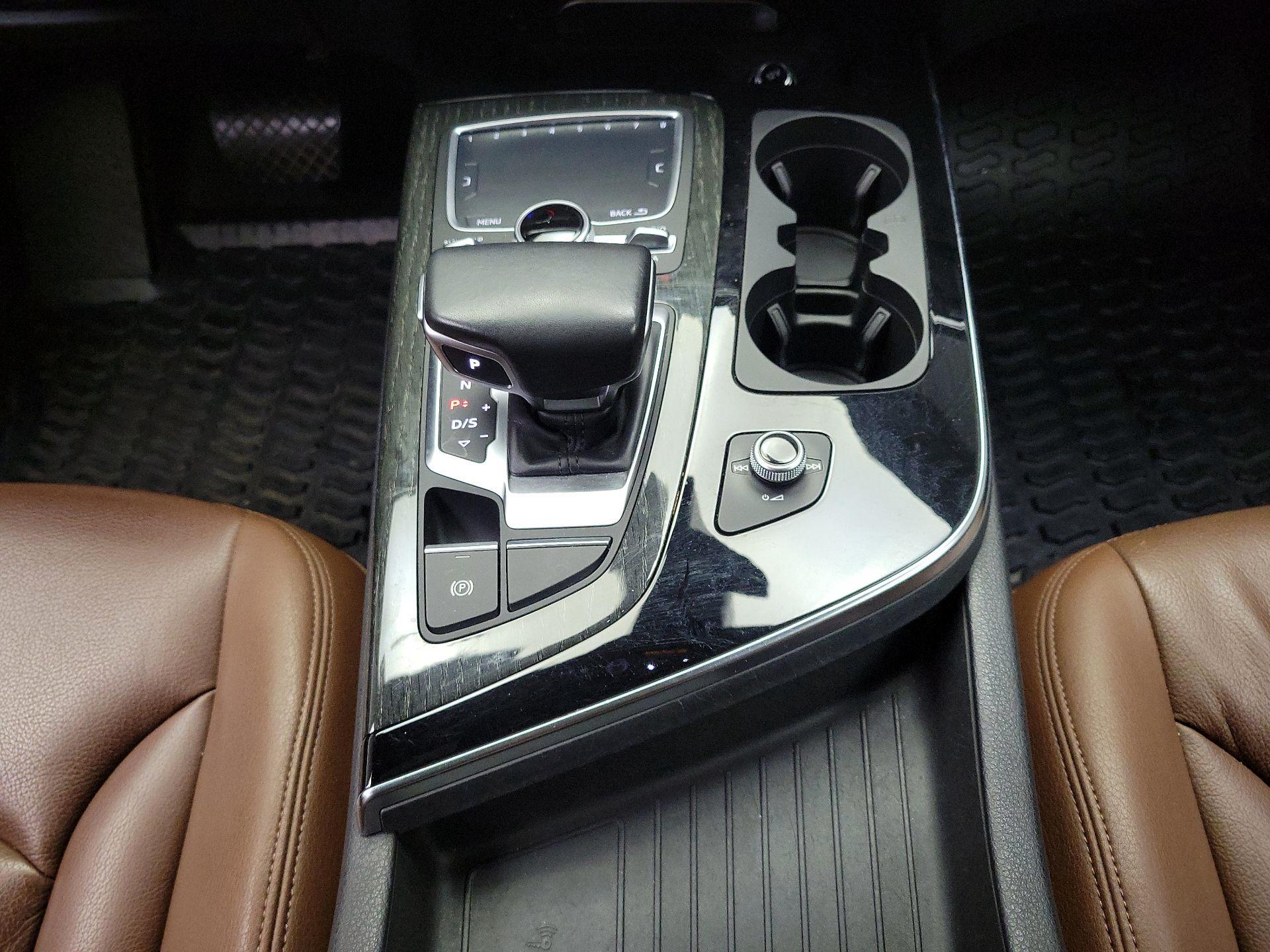 Thumbnail: 2017 Audi Q7 - 18