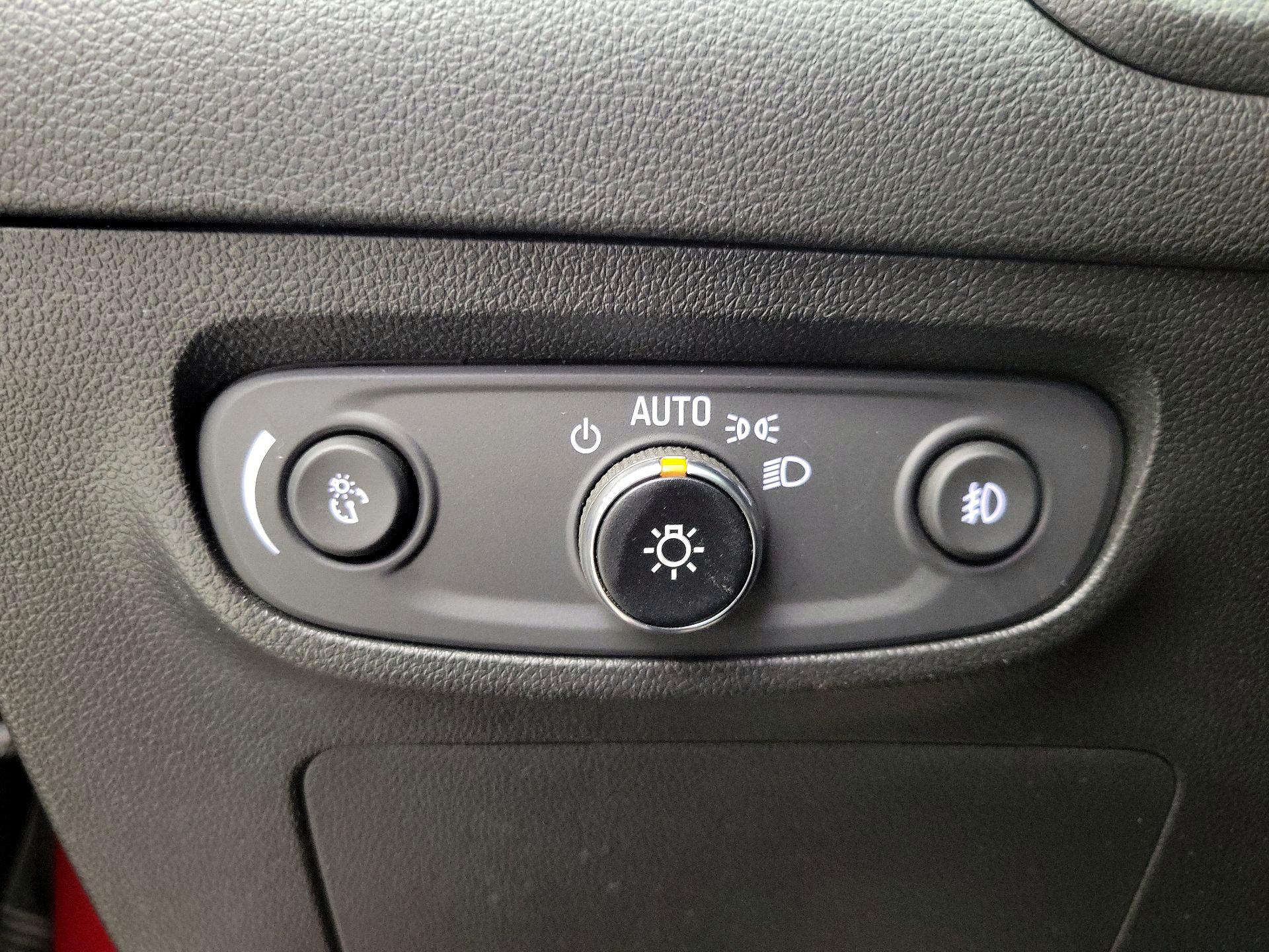 Thumbnail: 2020 Buick Encore GX - 13