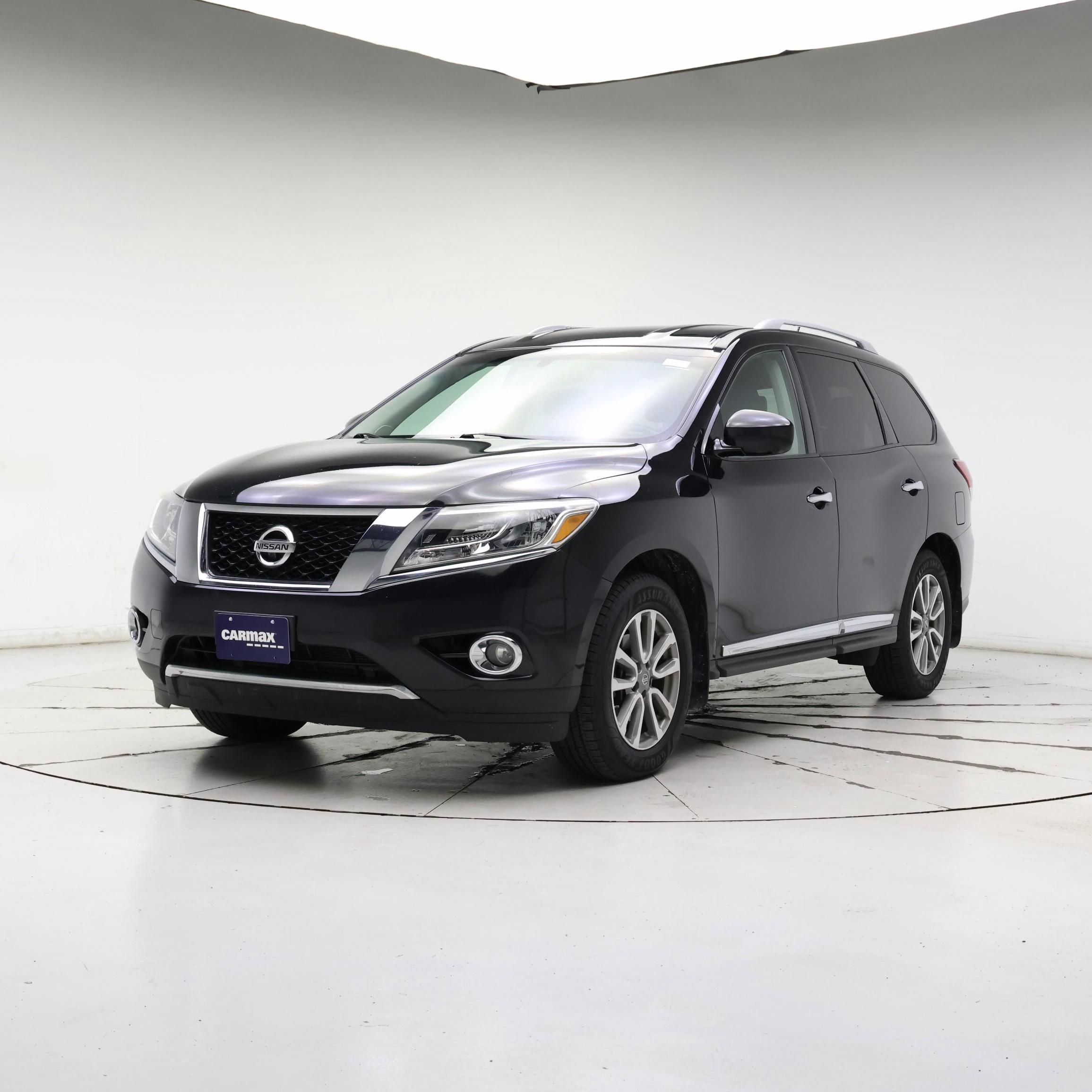 Thumbnail: 2015 Nissan Pathfinder - 4