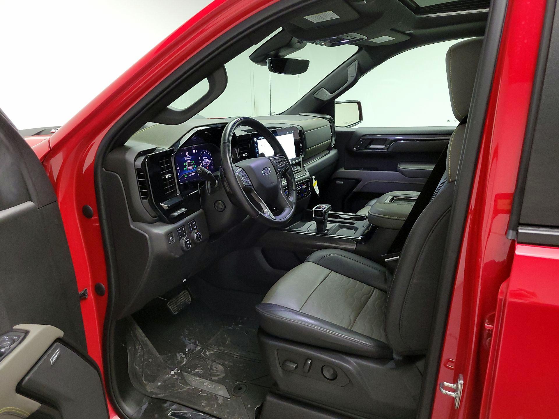 Thumbnail: 2022 Chevrolet Silverado 1500 - 11