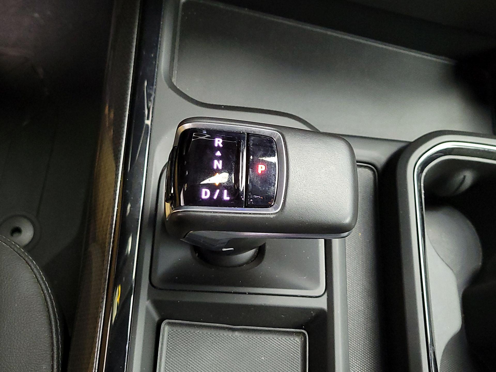 Thumbnail: 2022 Chevrolet Silverado 1500 - 18