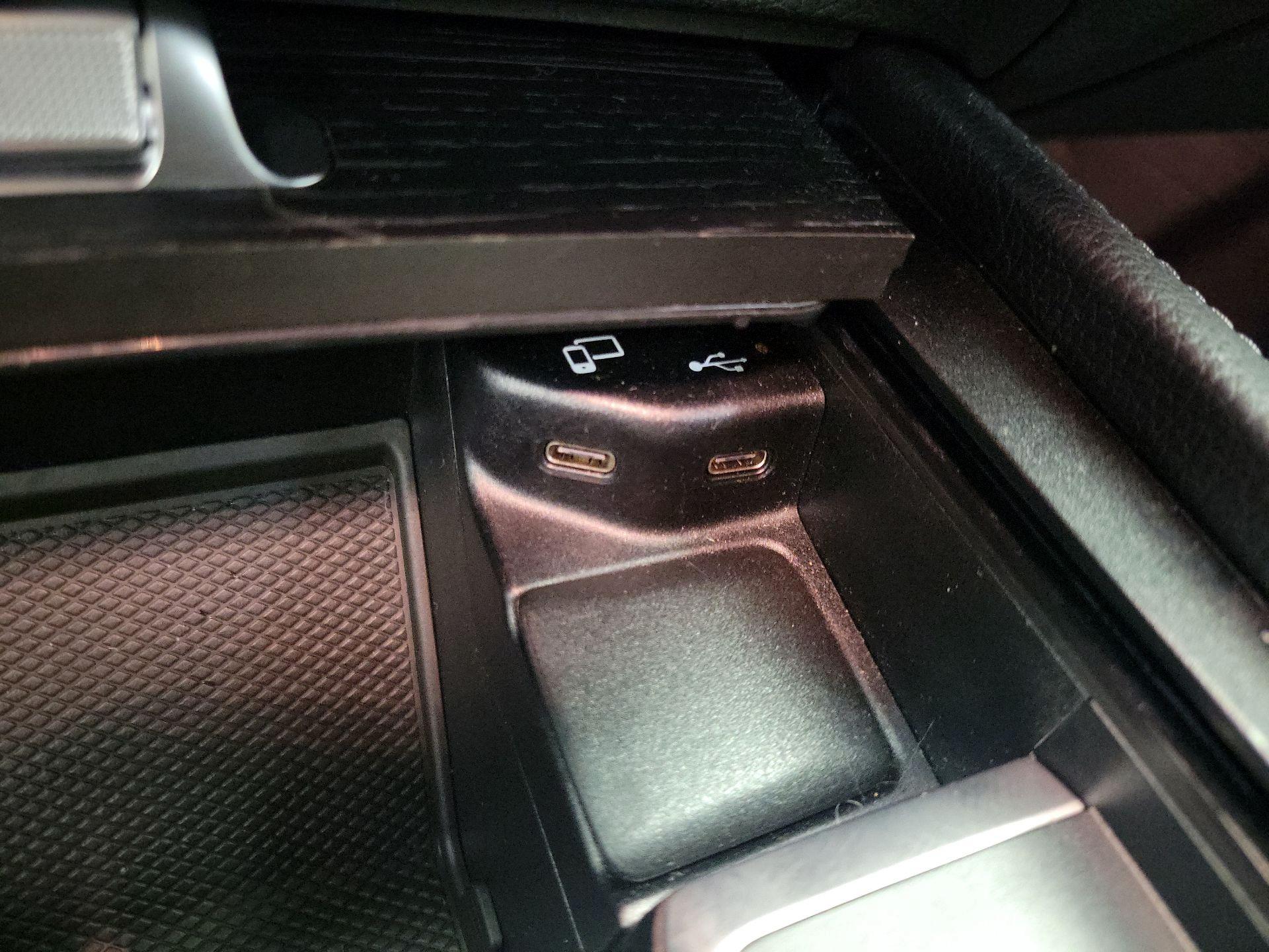 Thumbnail: 2022 Mercedes-Benz GLE - 19