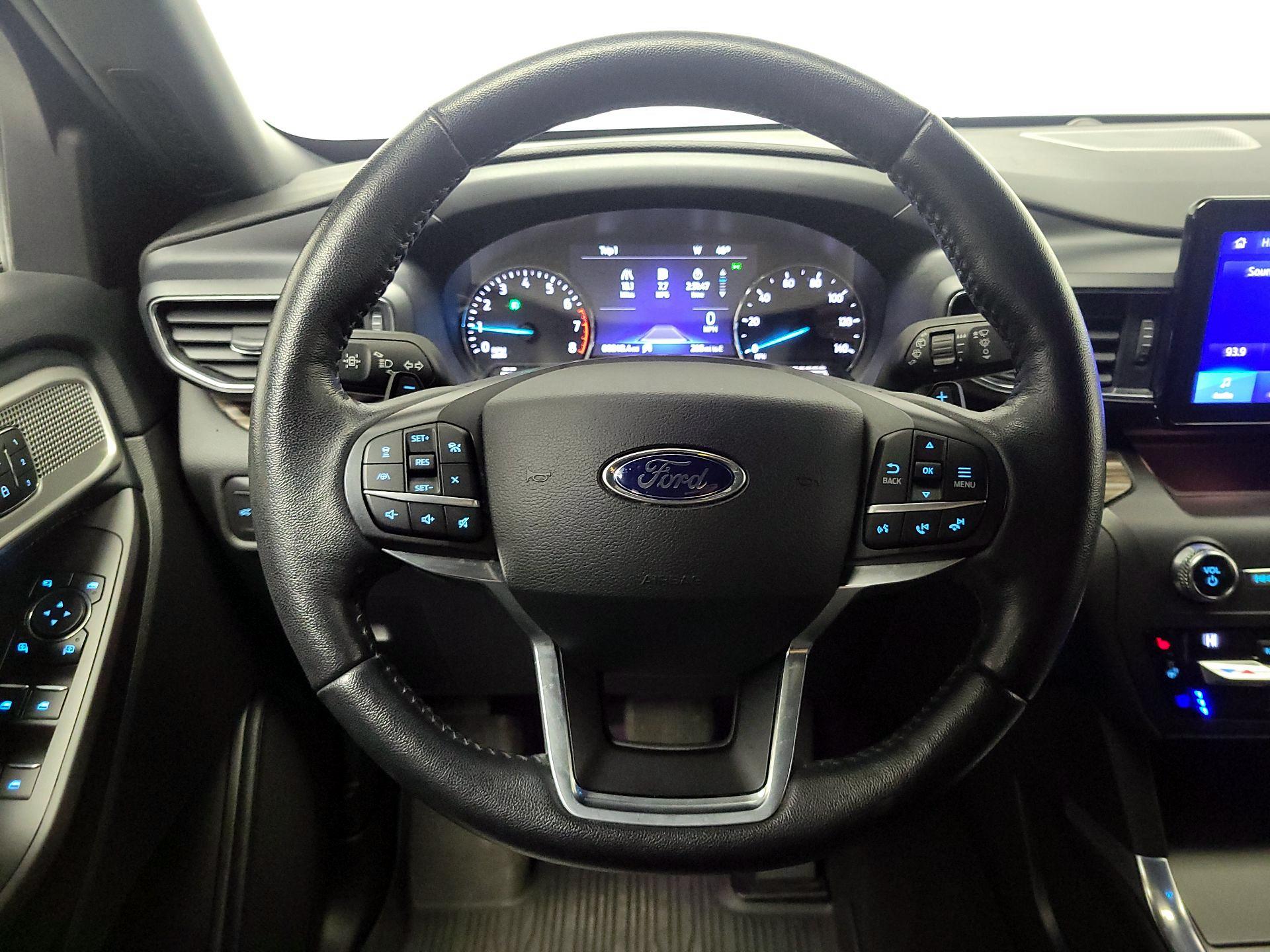 Thumbnail: 2020 Ford Explorer - 10