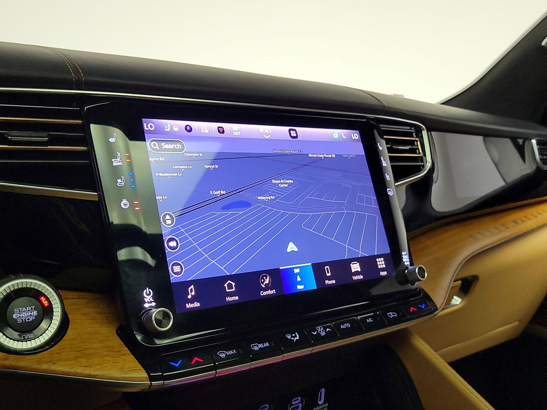 Thumbnail: 2022 Jeep Grand Wagoneer - 14