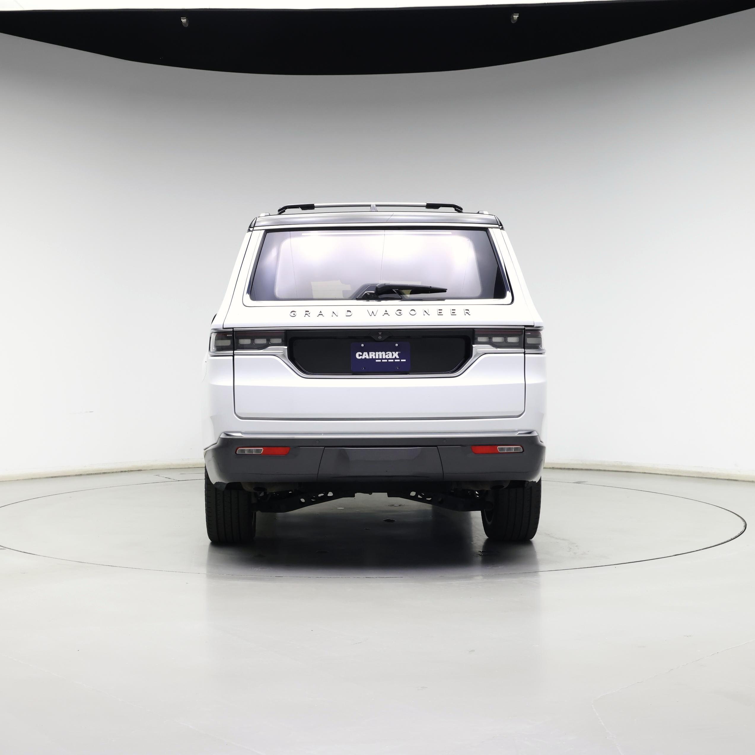 Thumbnail: 2022 Jeep Grand Wagoneer - 6