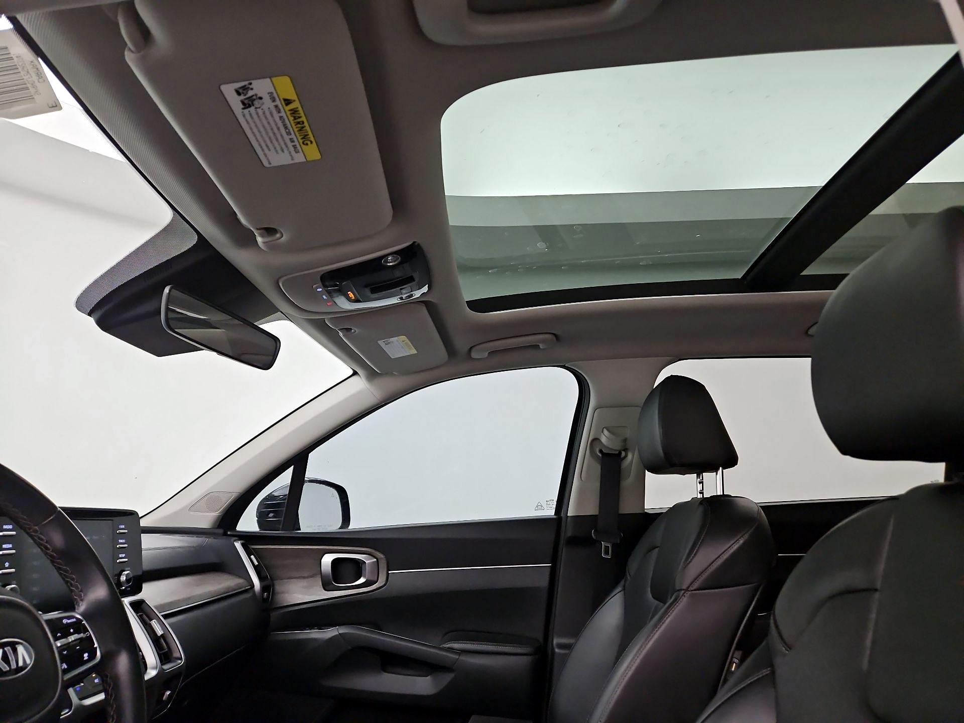 Thumbnail: 2021 Kia Sorento - 19