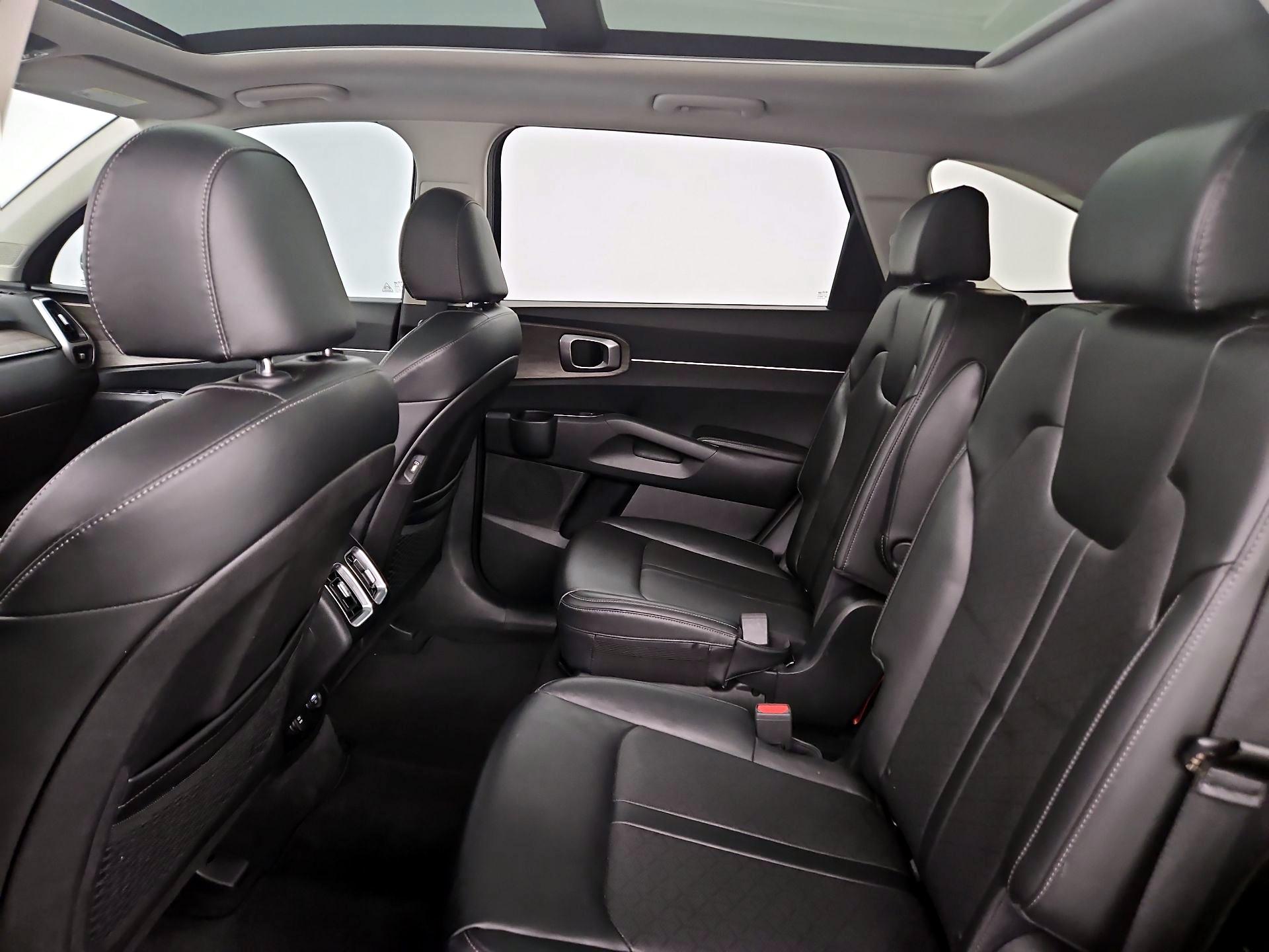 Thumbnail: 2021 Kia Sorento - 20