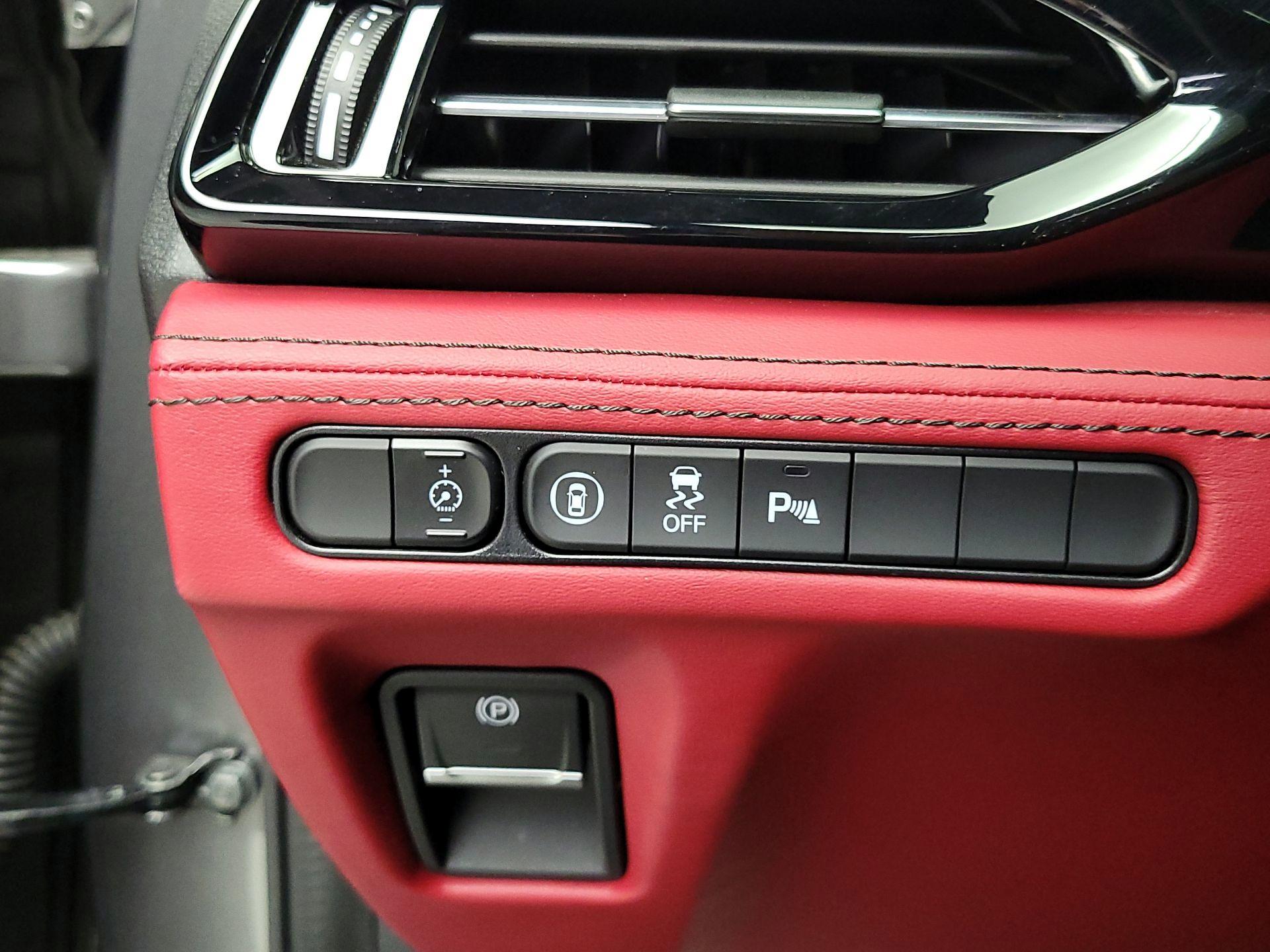 Thumbnail: 2023 Acura MDX - 13