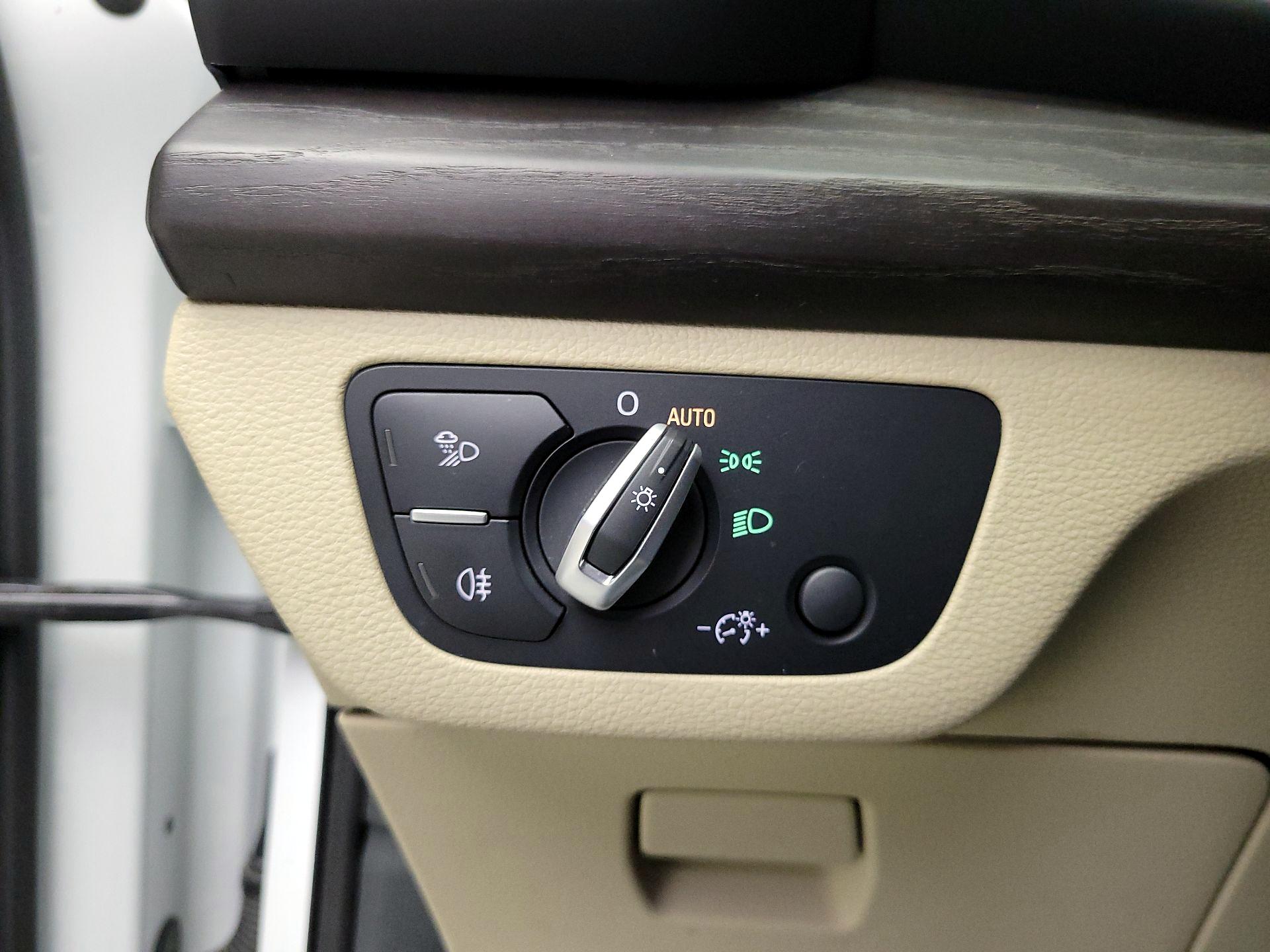 Thumbnail: 2020 Audi Q5 - 13