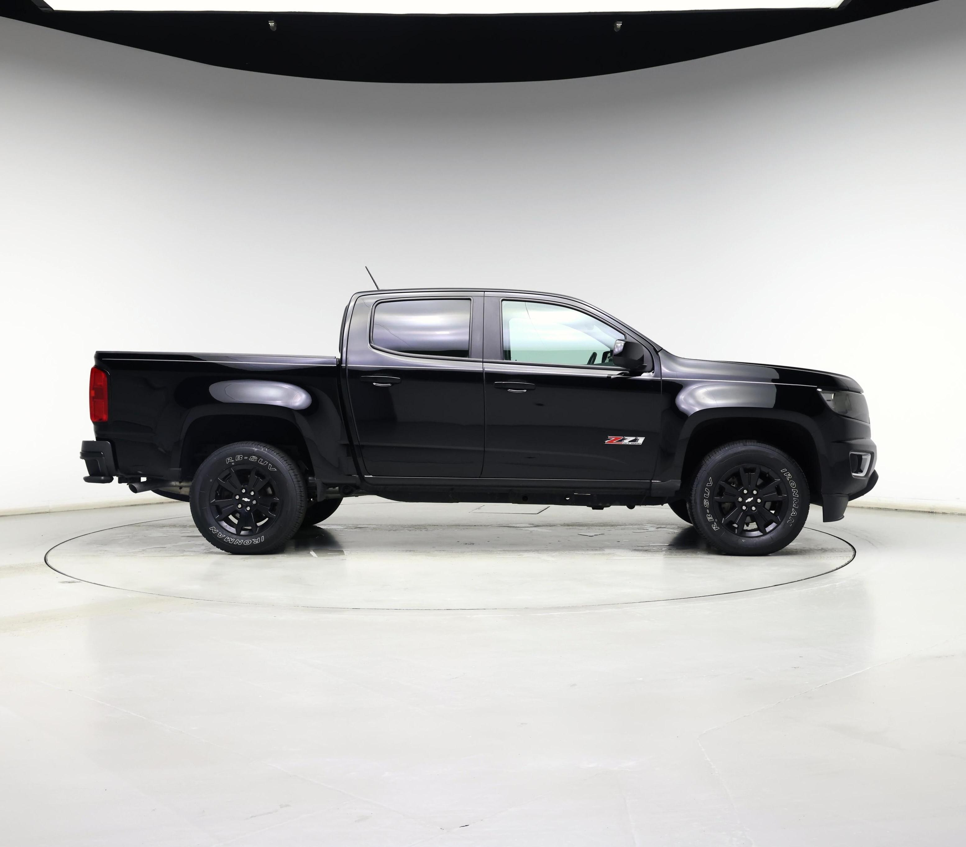 Thumbnail: 2017 Chevrolet Colorado - 7