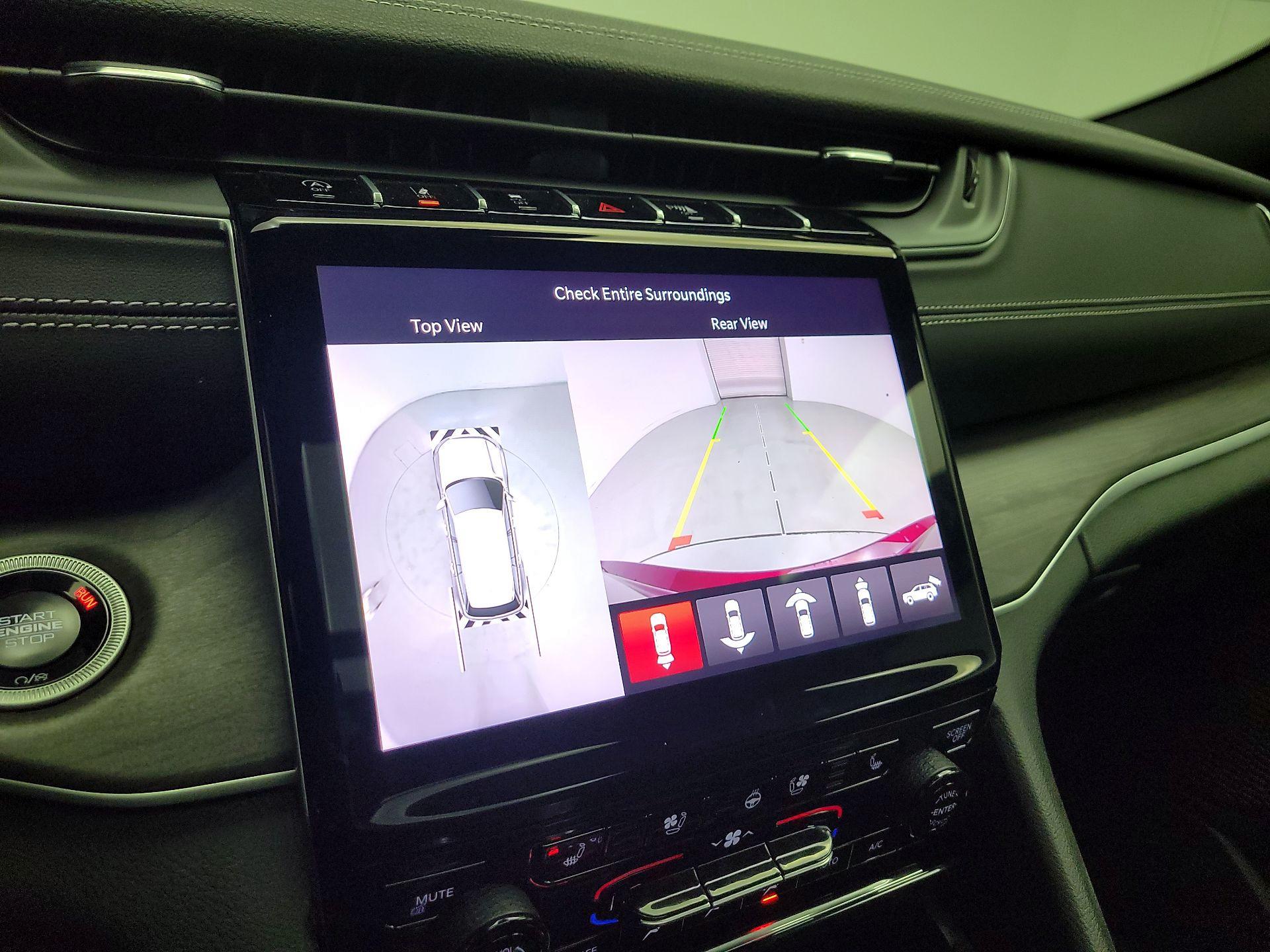 Thumbnail: 2025 Jeep Grand Cherokee - 13