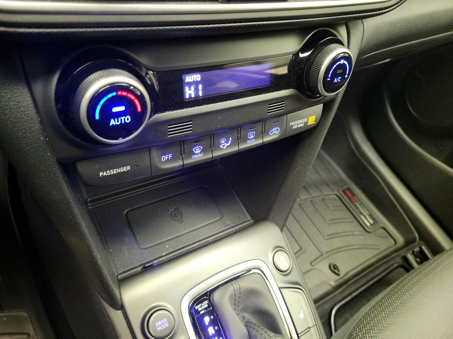 Thumbnail: 2020 Hyundai Kona - 16