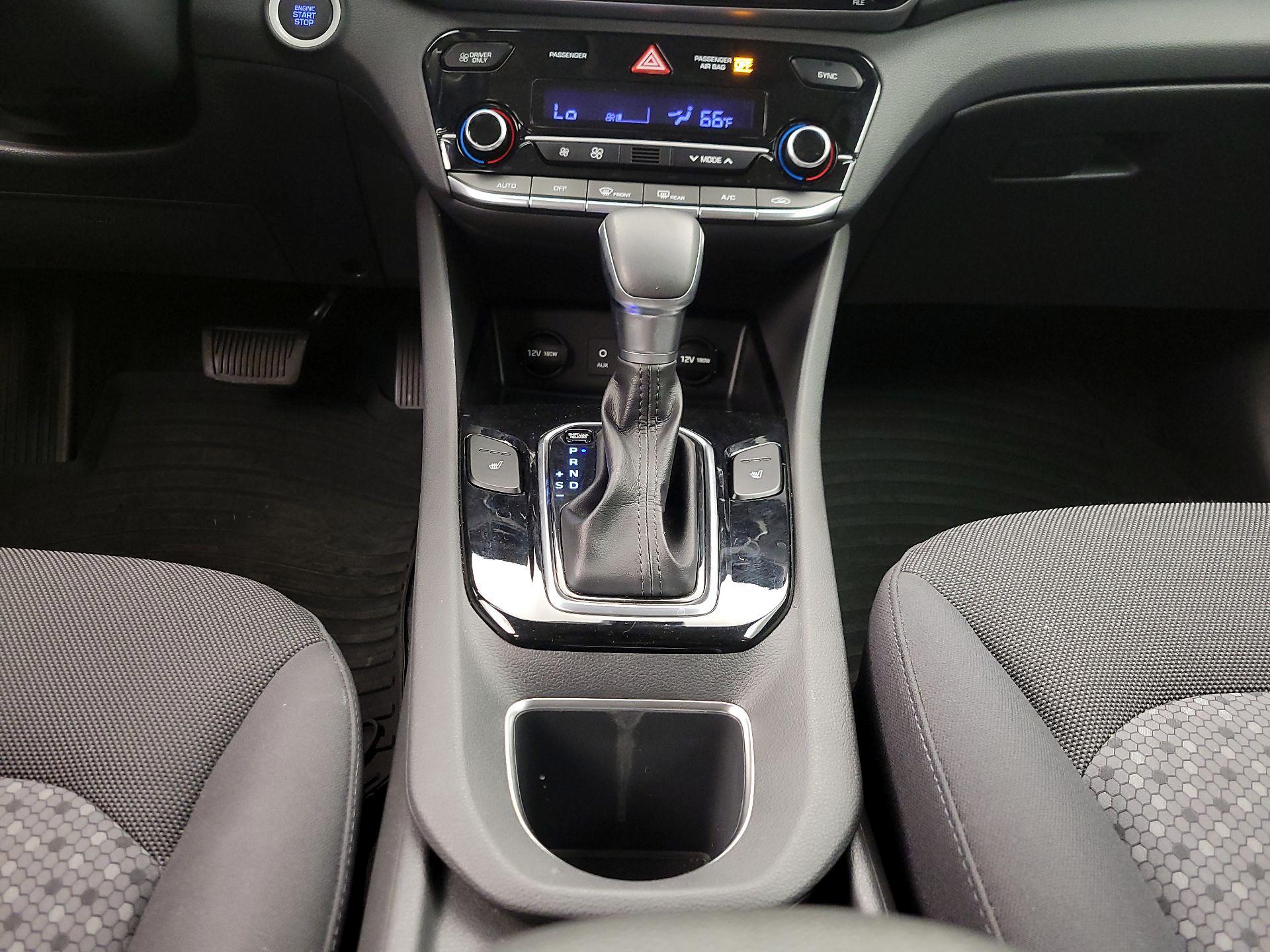 Thumbnail: 2019 Hyundai Ioniq - 17