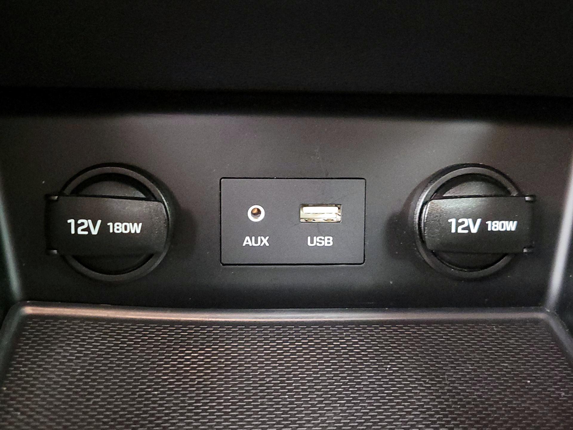 Thumbnail: 2019 Hyundai Ioniq - 18