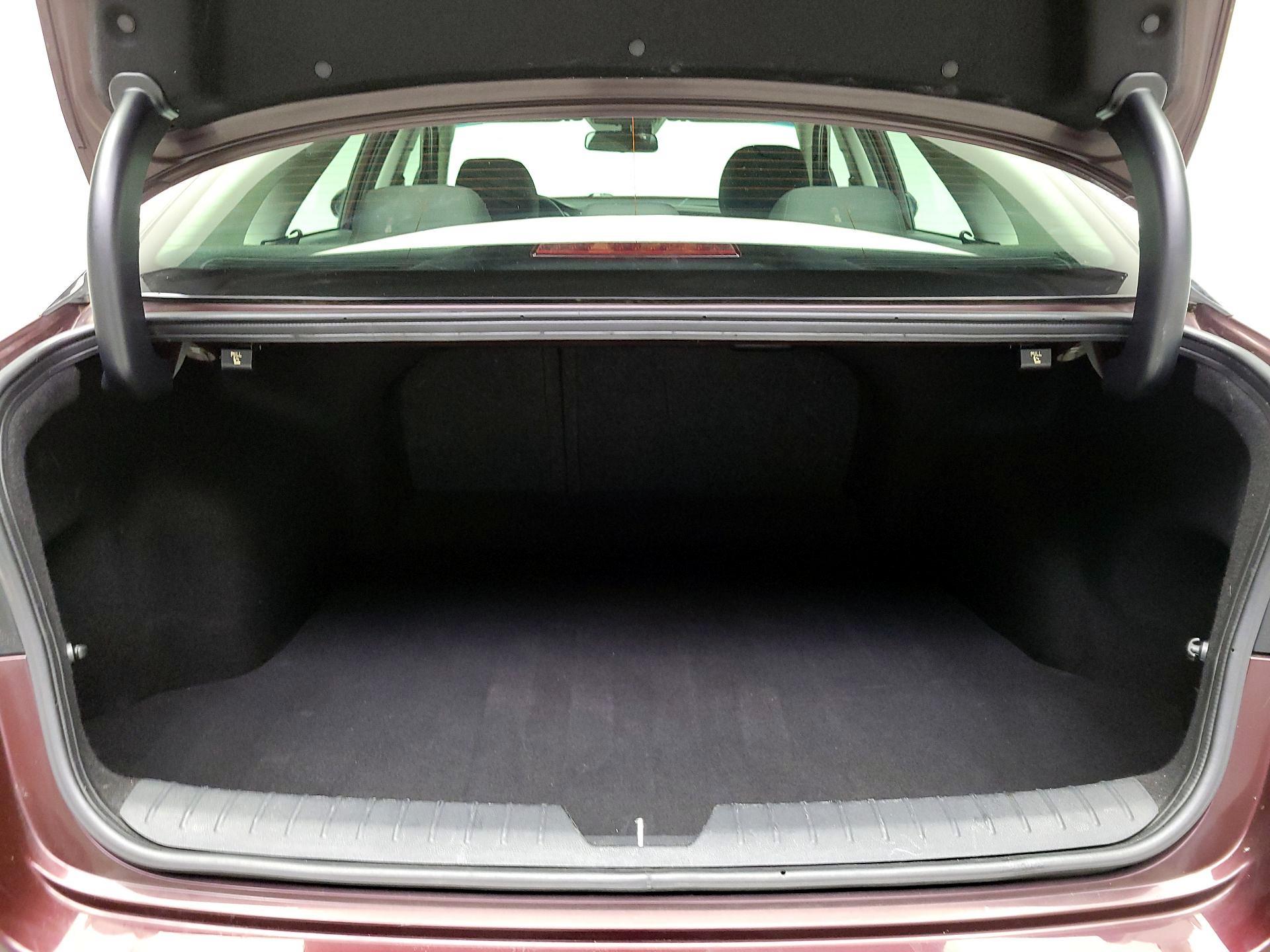 Thumbnail: 2019 Kia Optima - 20