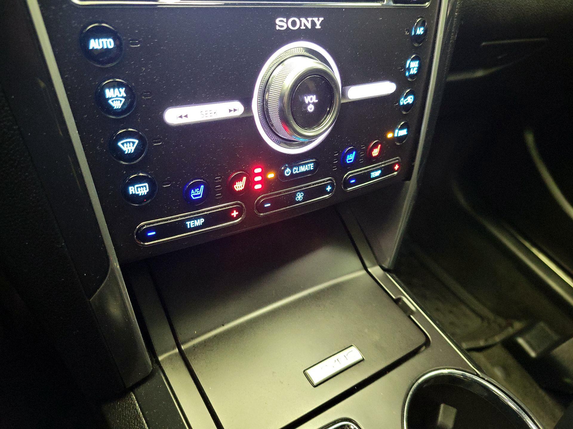 Thumbnail: 2017 Ford Explorer - 17