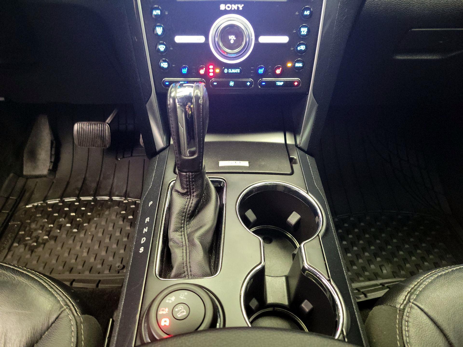 Thumbnail: 2017 Ford Explorer - 18