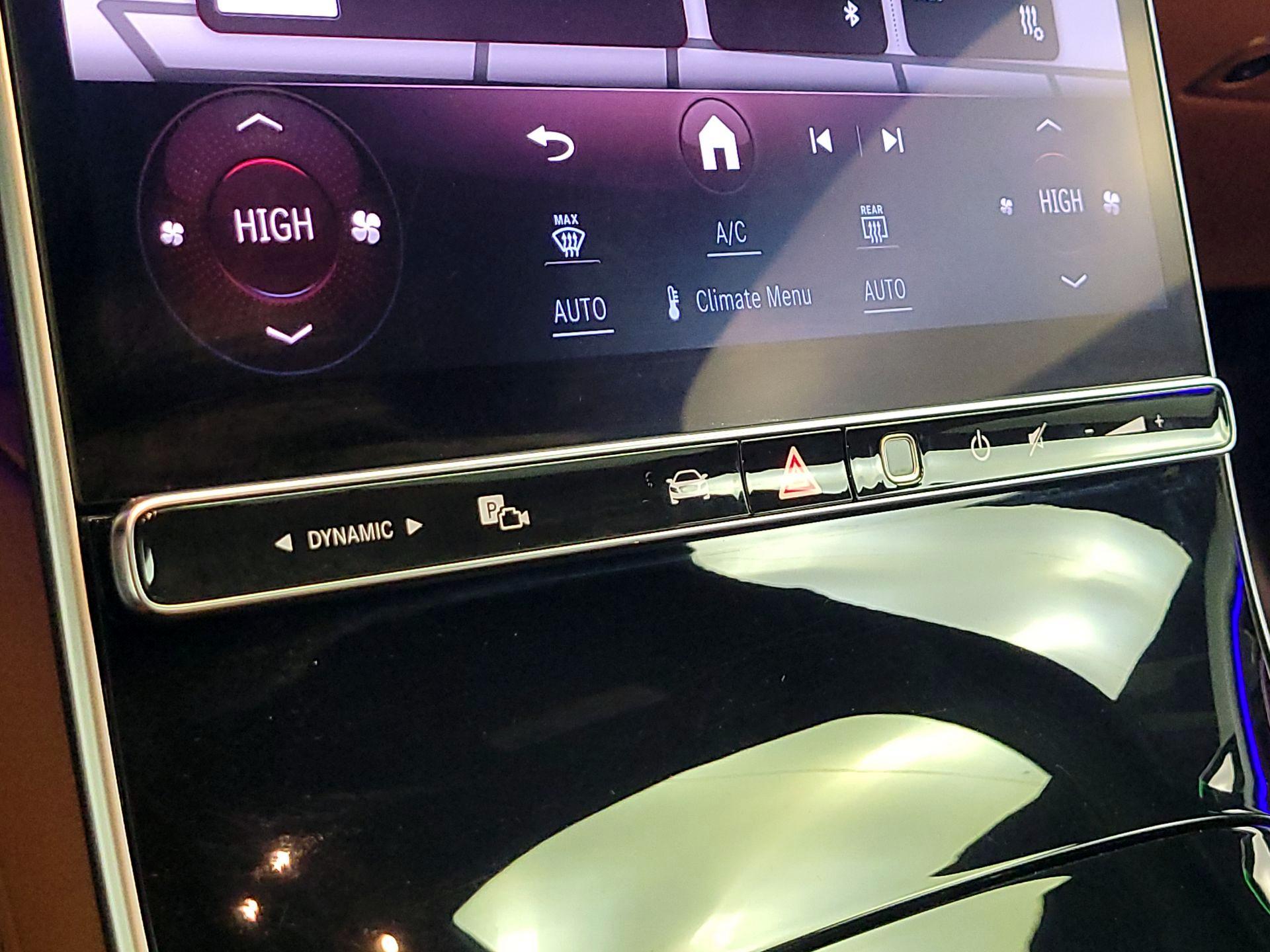 Thumbnail: 2022 Mercedes-Benz S-Class - 17