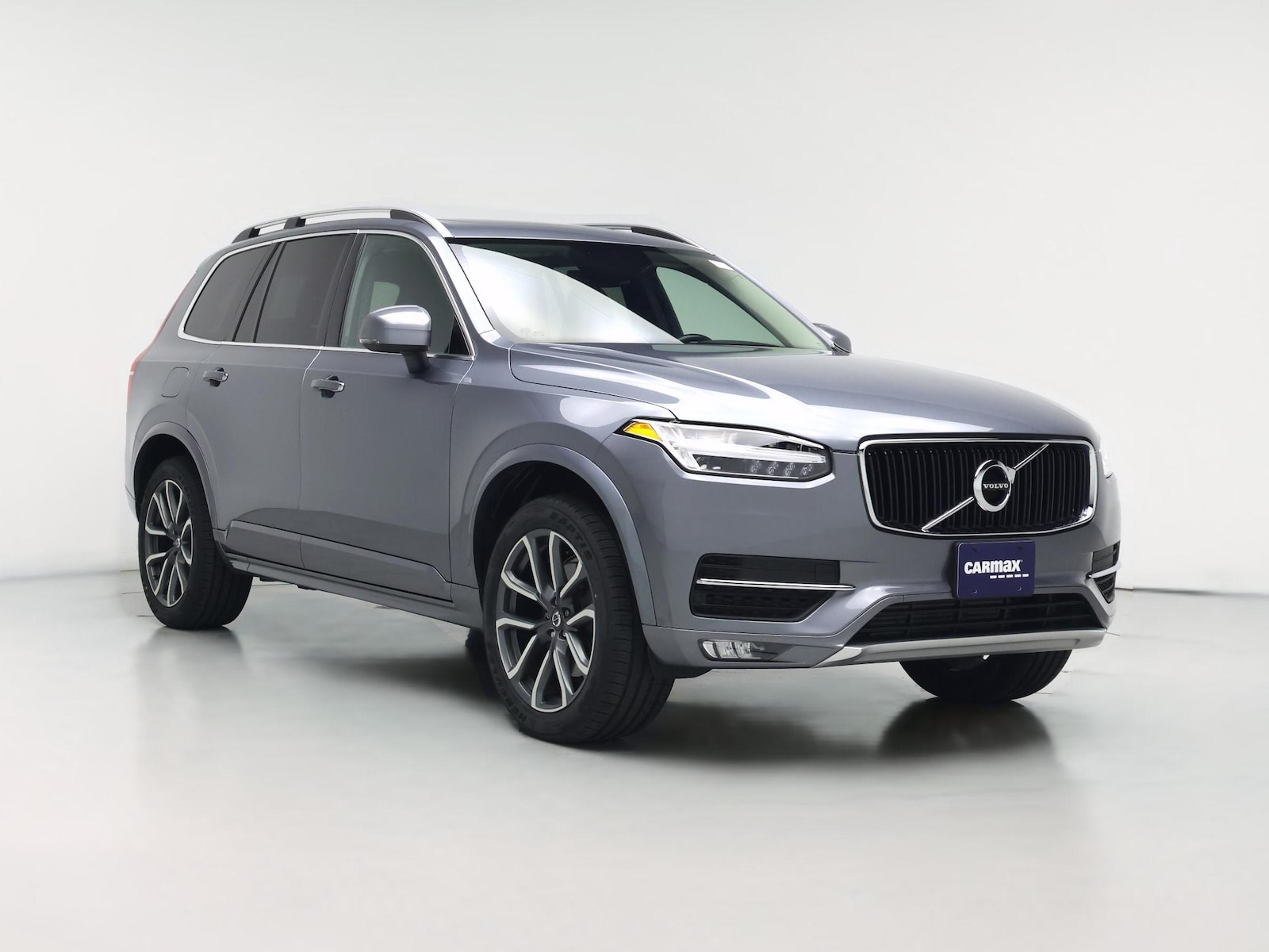 2019 Volvo XC90 Momentum