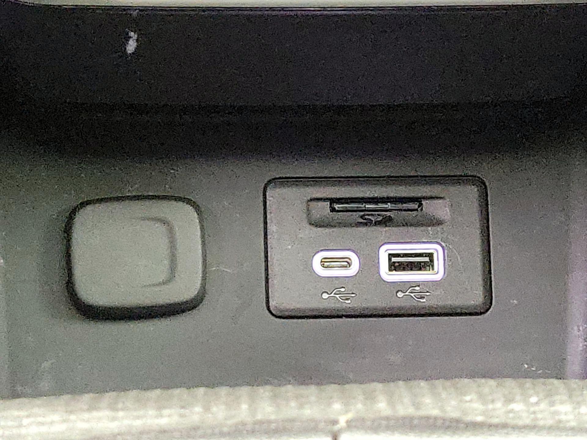 Thumbnail: 2023 GMC Acadia - 18