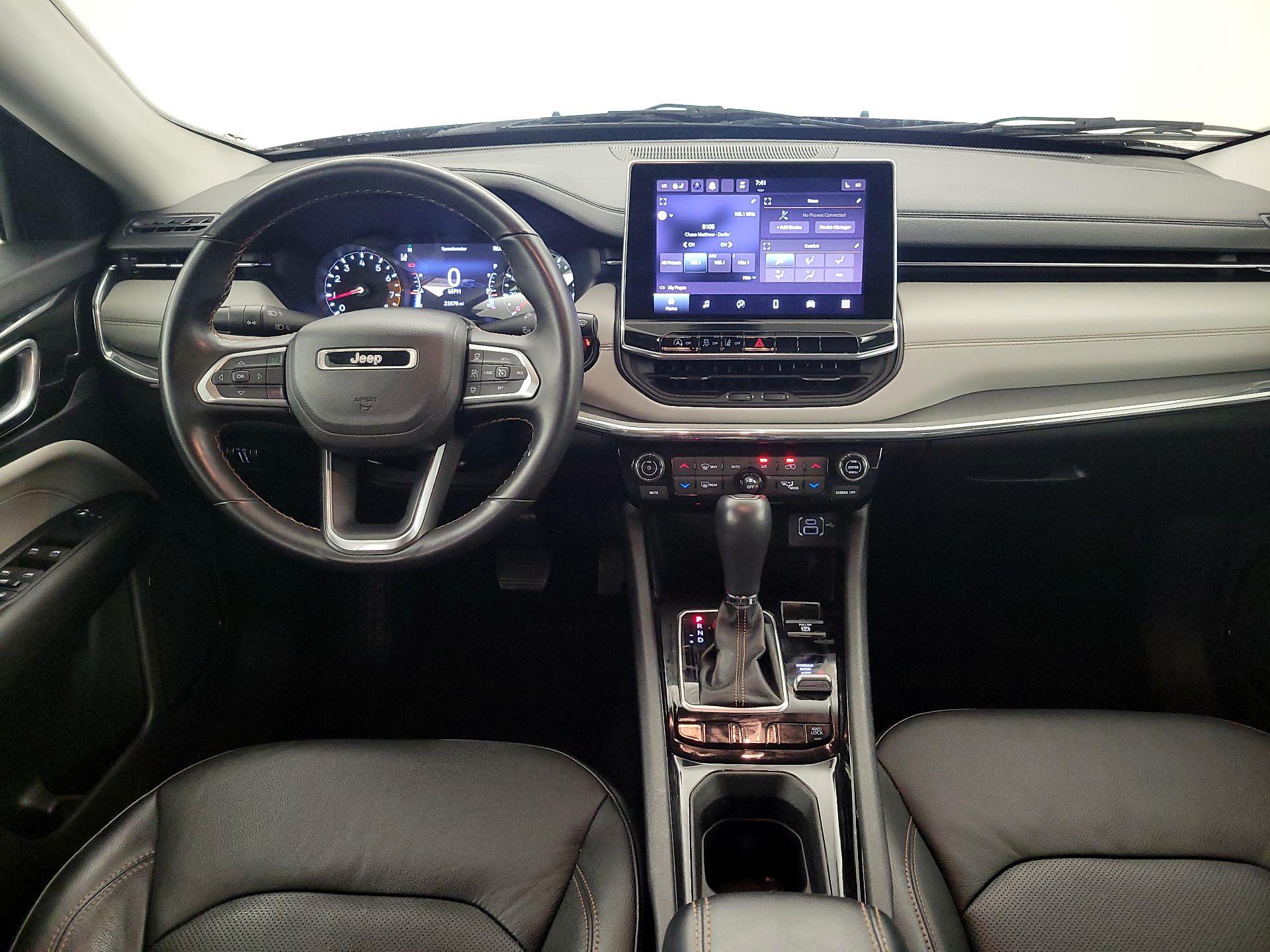 Thumbnail: 2022 Jeep Compass - 9