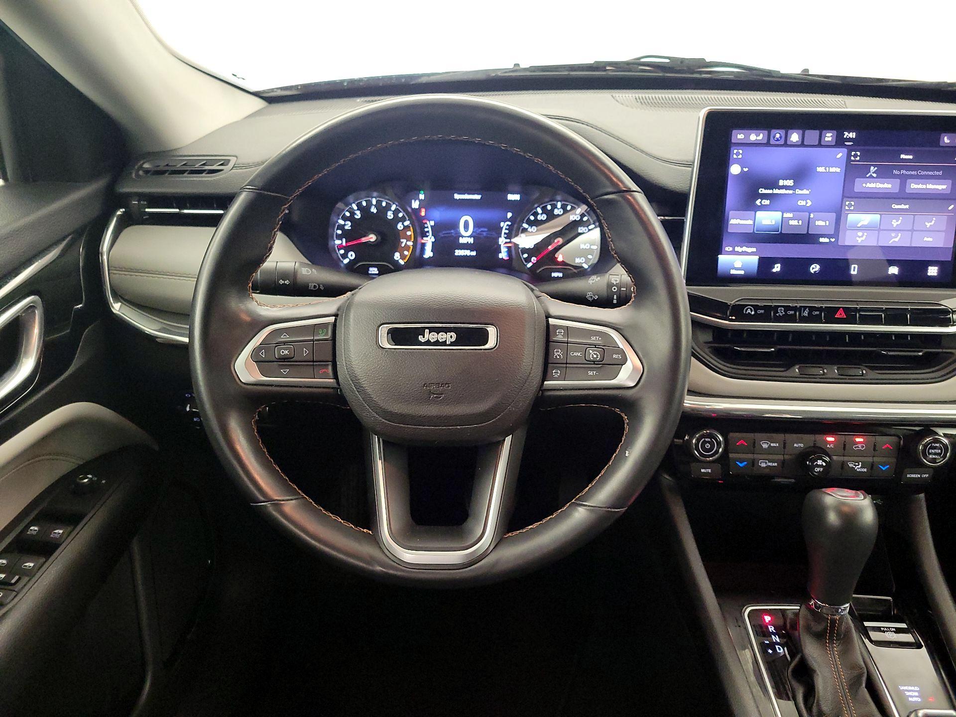 Thumbnail: 2022 Jeep Compass - 10