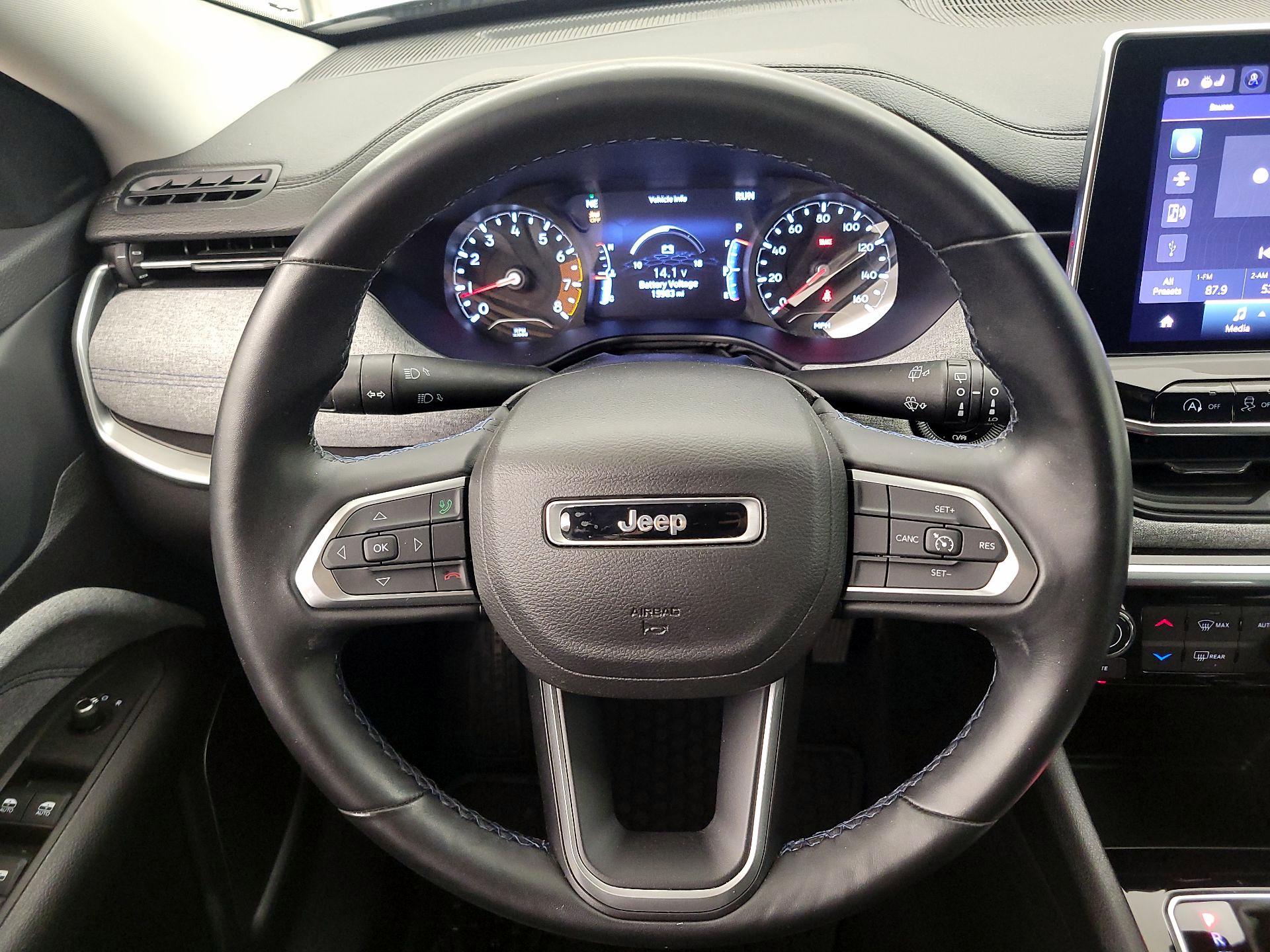 Thumbnail: 2022 Jeep Compass - 10