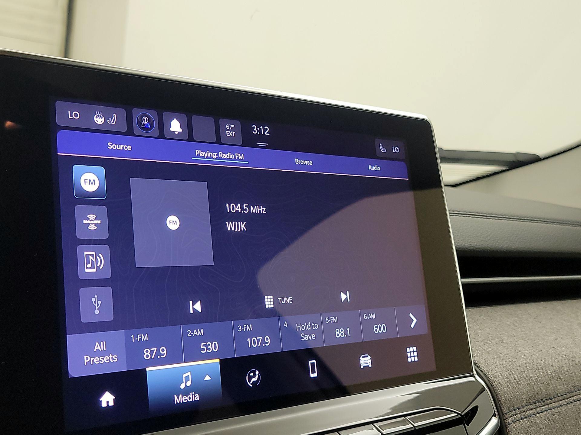 Thumbnail: 2022 Jeep Compass - 15