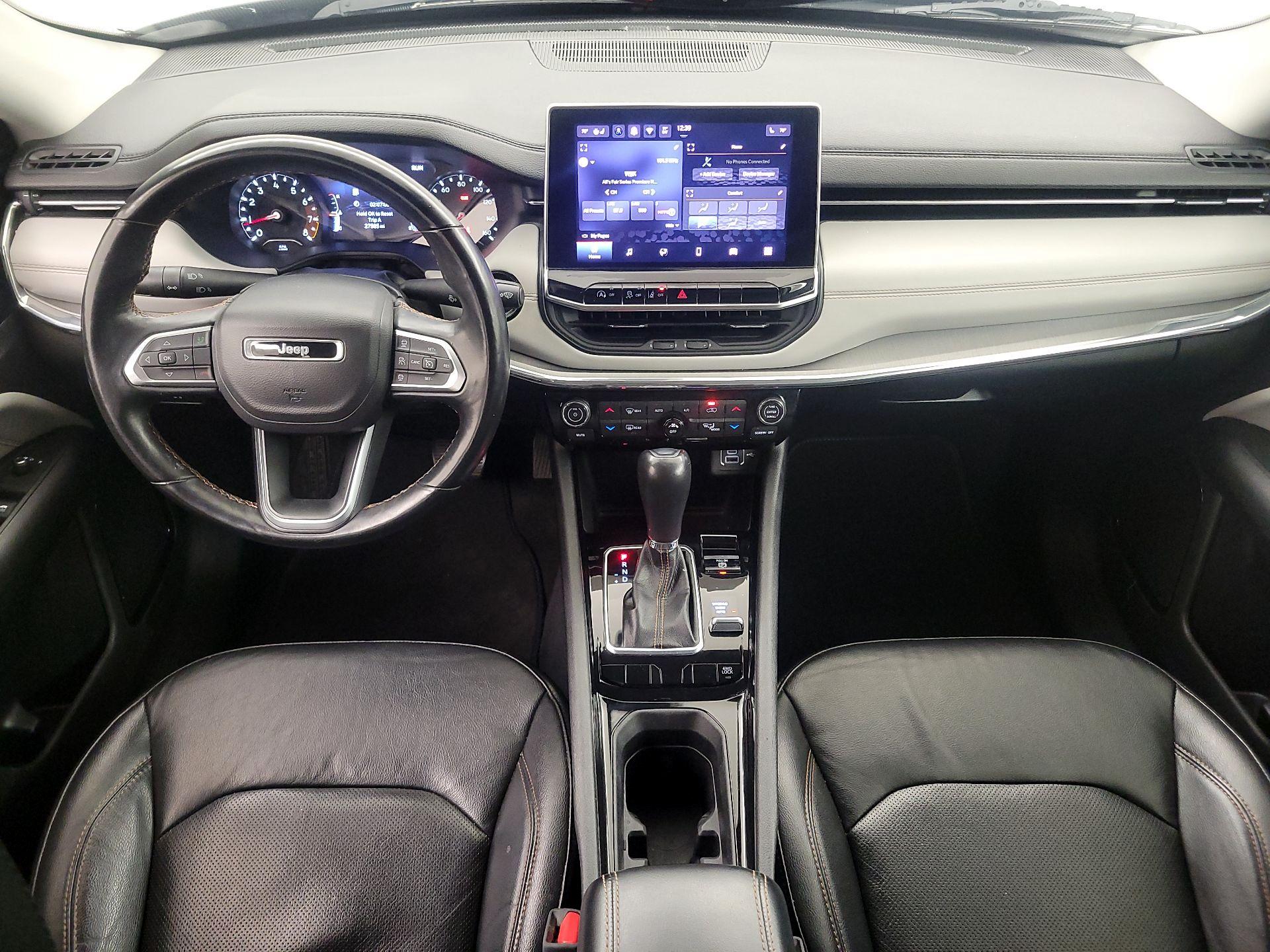 Thumbnail: 2022 Jeep Compass - 9