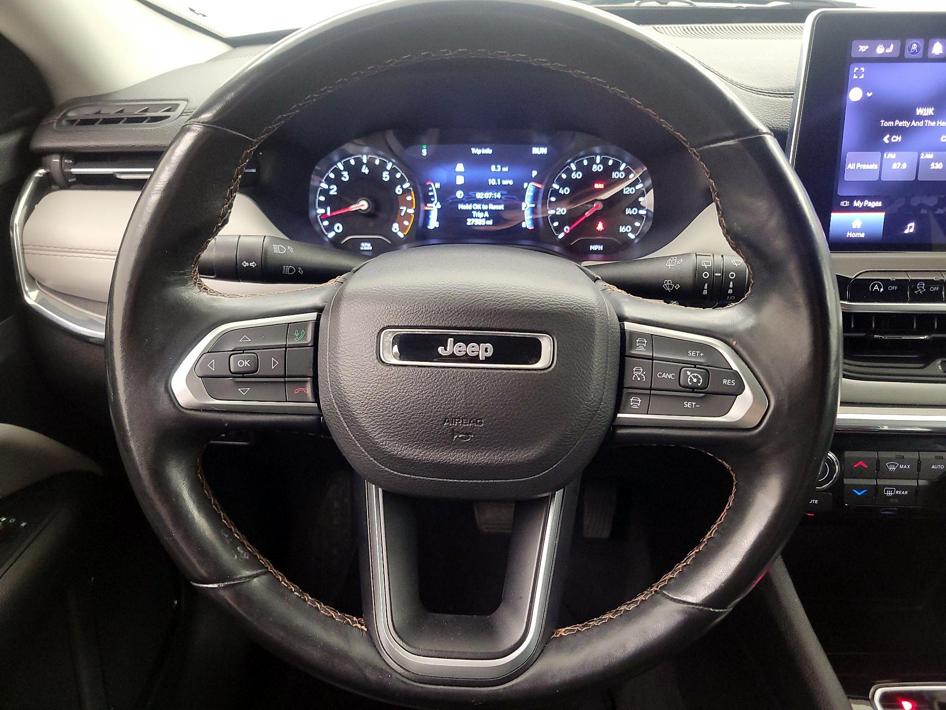 Thumbnail: 2022 Jeep Compass - 10