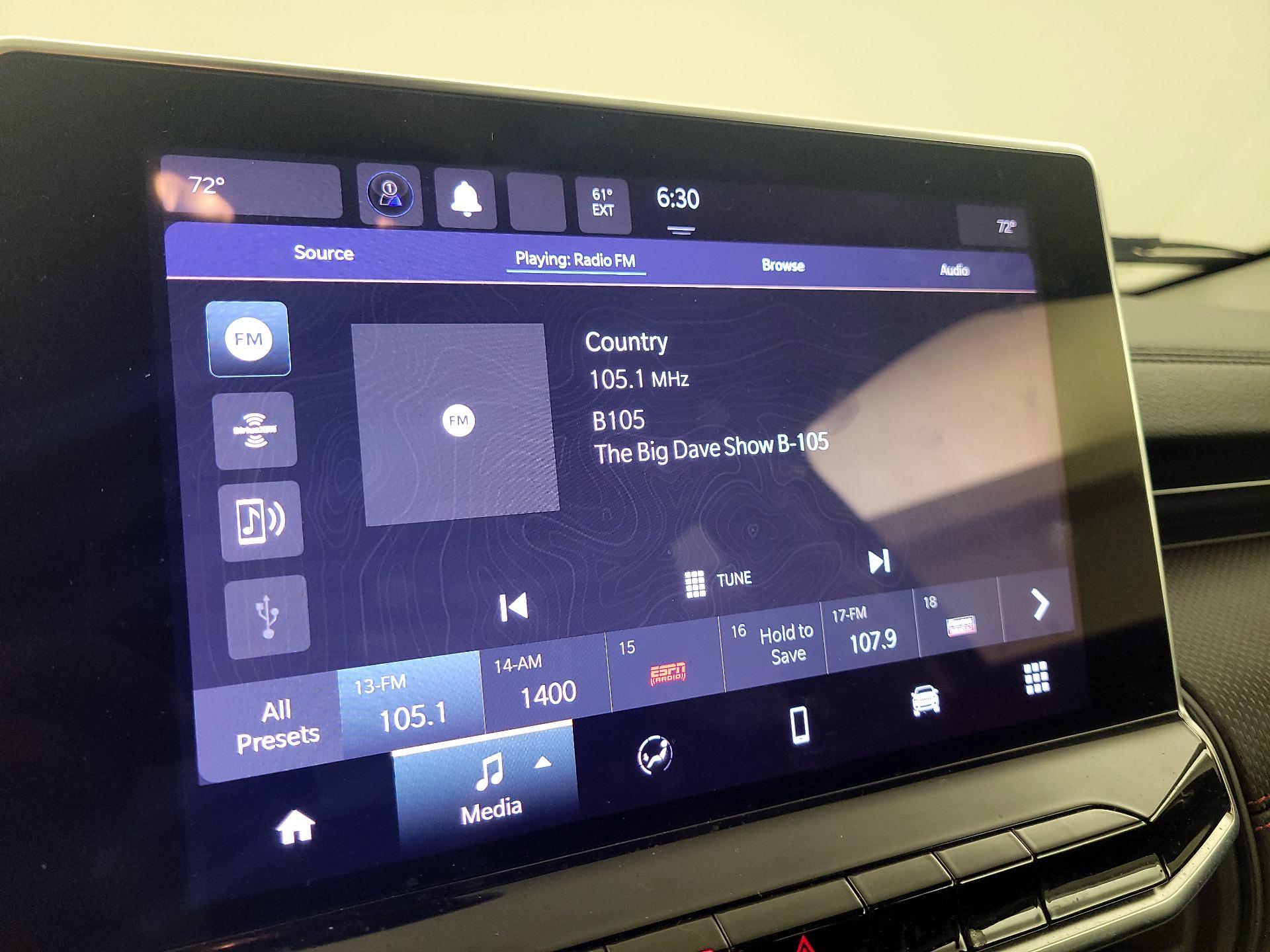 Thumbnail: 2022 Jeep Compass - 15