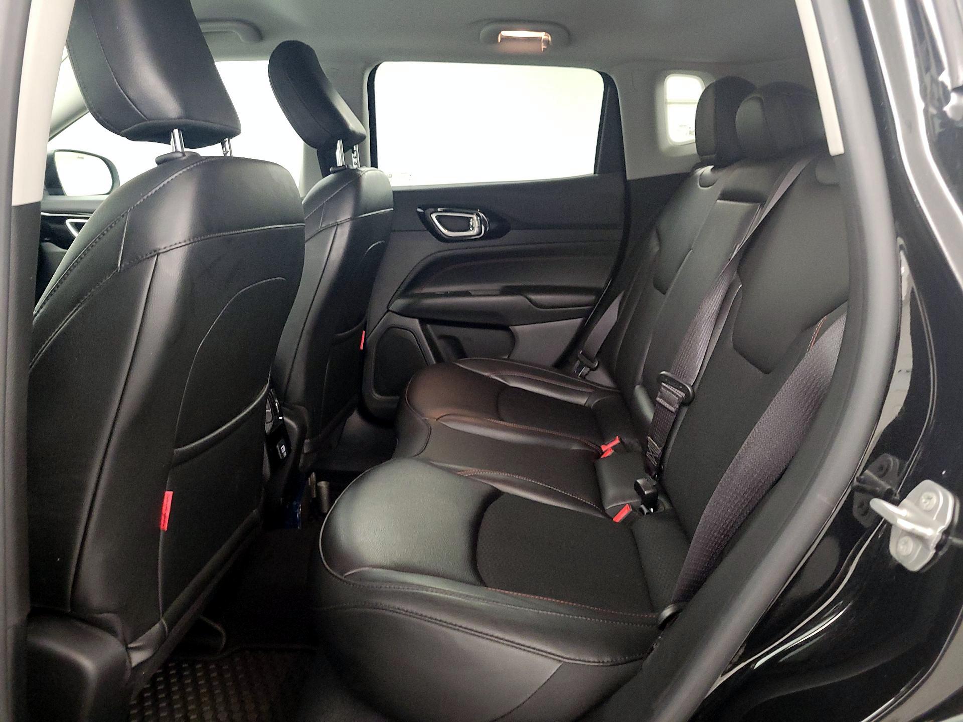 Thumbnail: 2022 Jeep Compass - 19