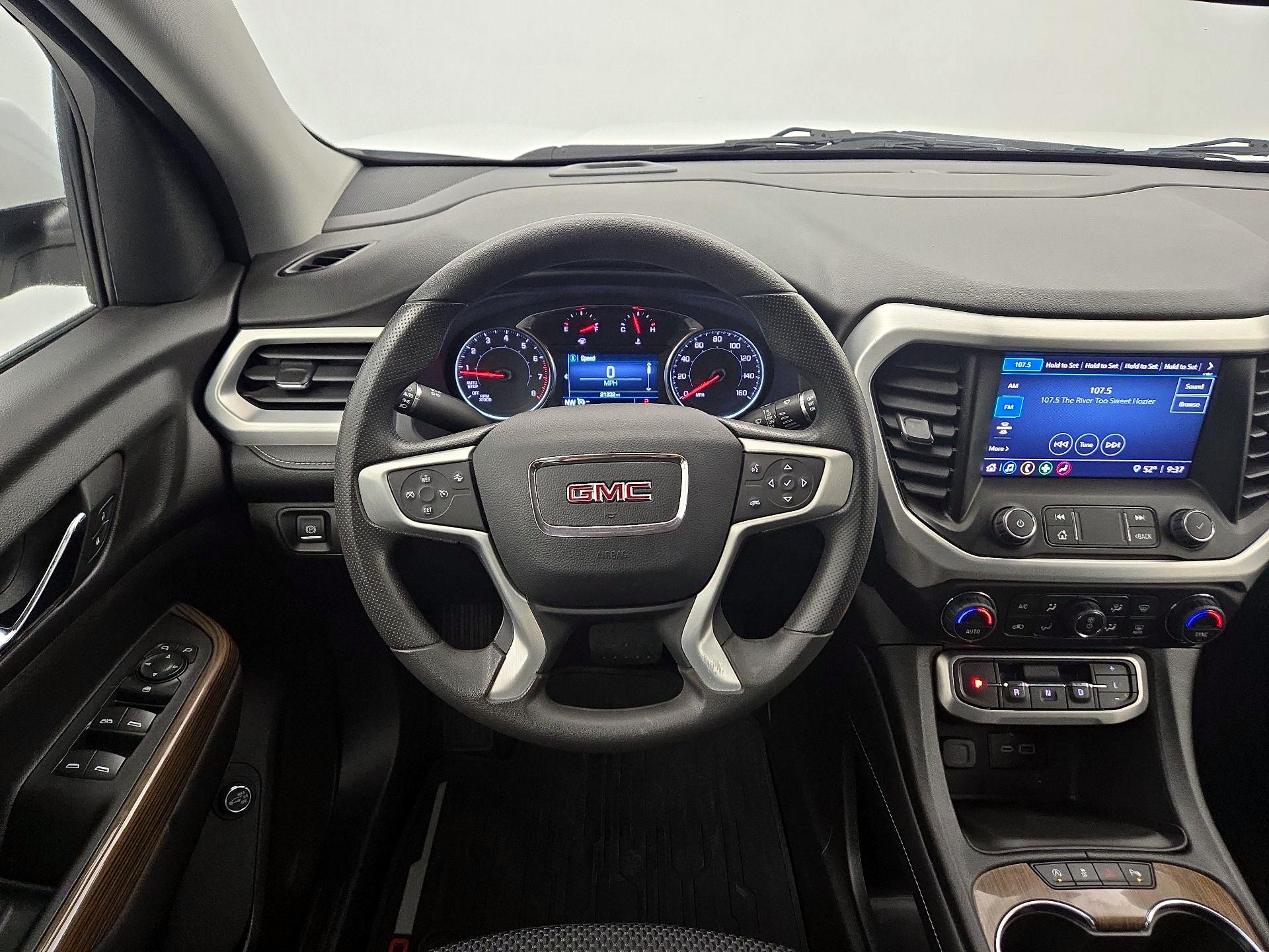 Thumbnail: 2023 GMC Acadia - 10