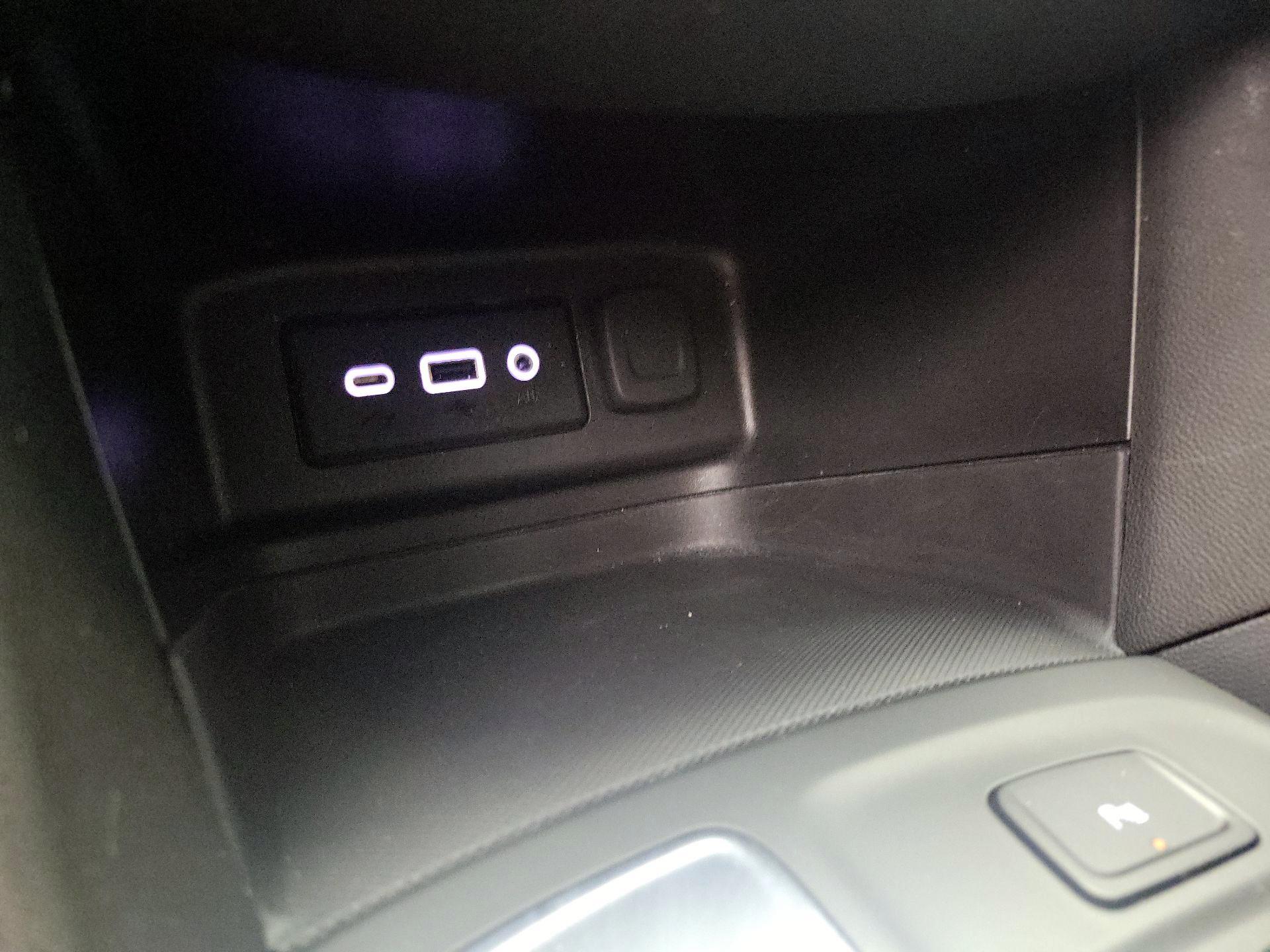 Thumbnail: 2023 Chevrolet Equinox - 18