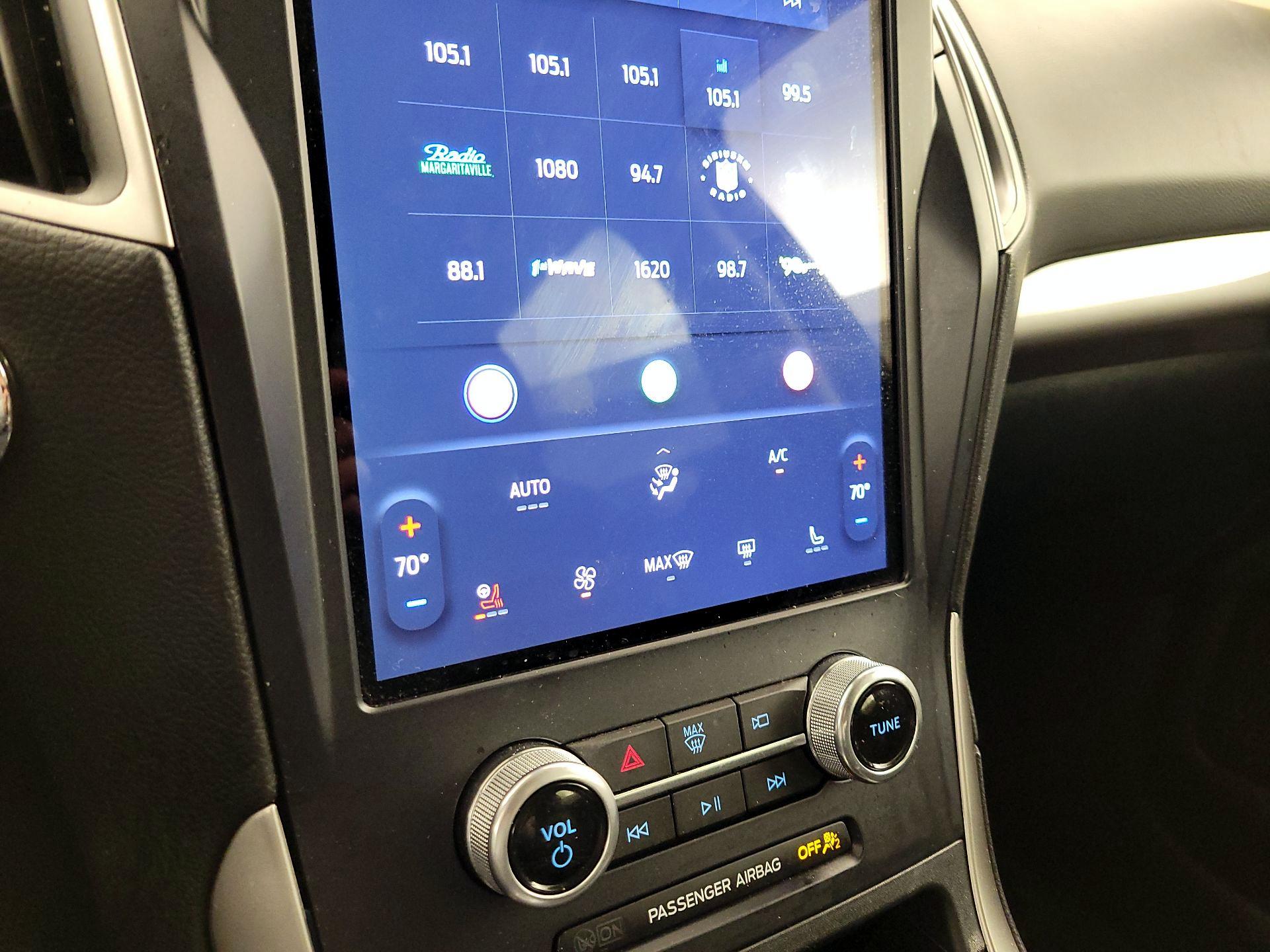 Thumbnail: 2023 Ford Edge - 16