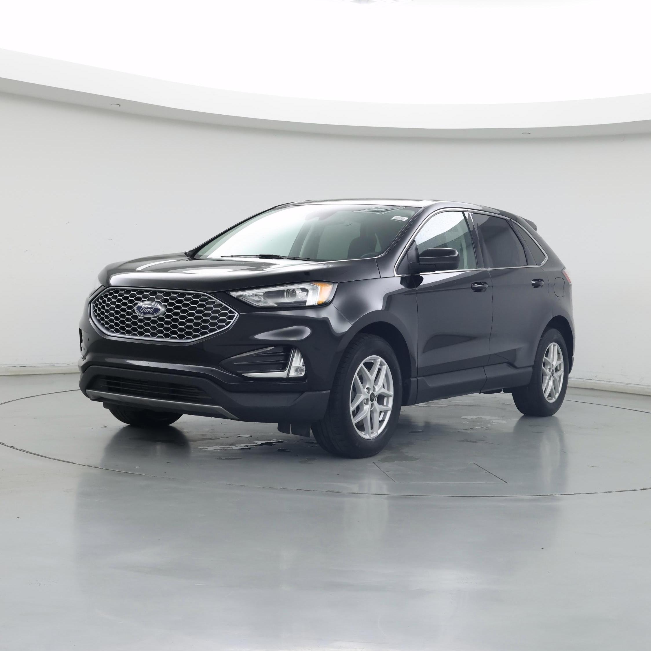 Thumbnail: 2023 Ford Edge - 4