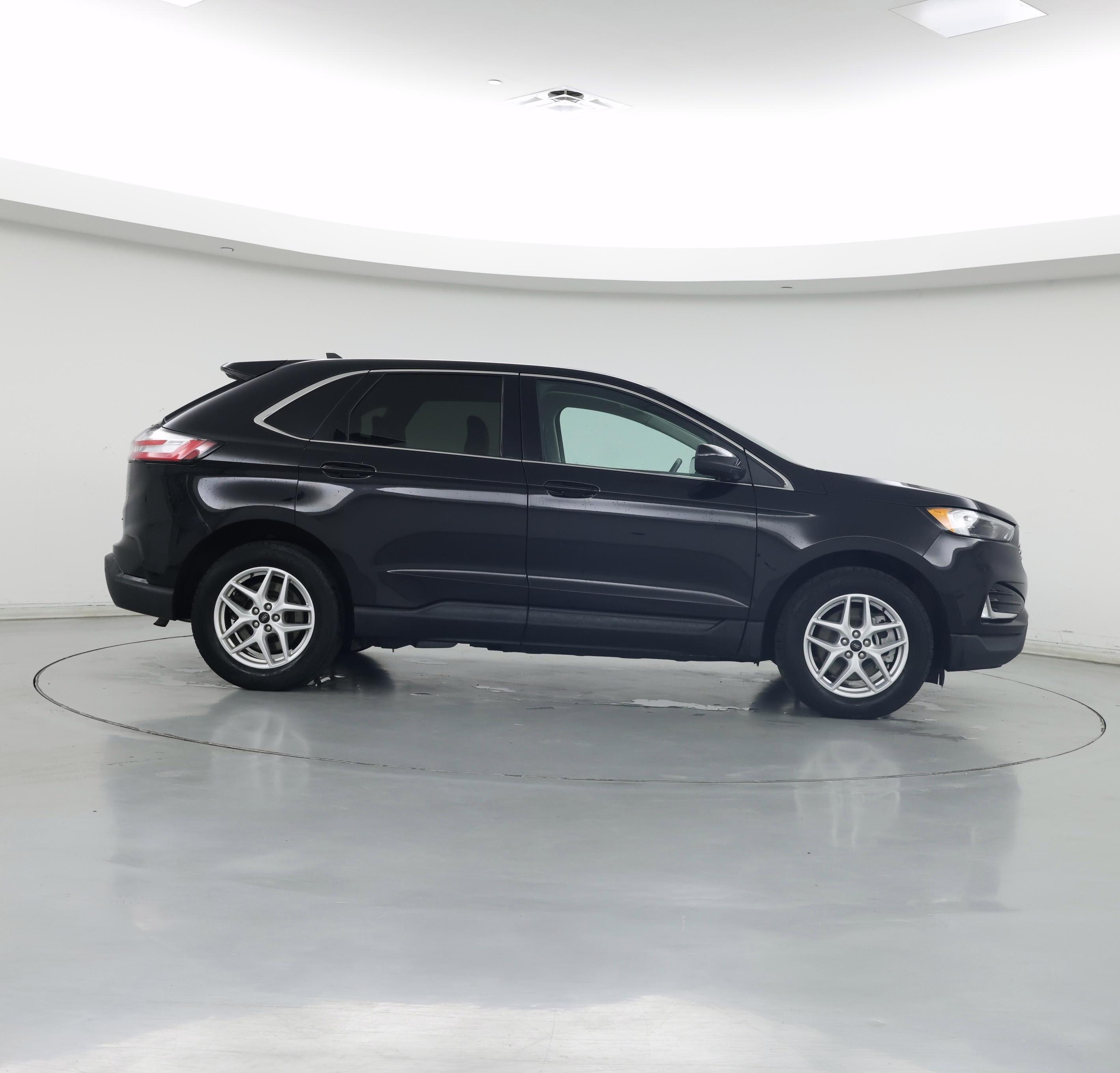 Thumbnail: 2023 Ford Edge - 7