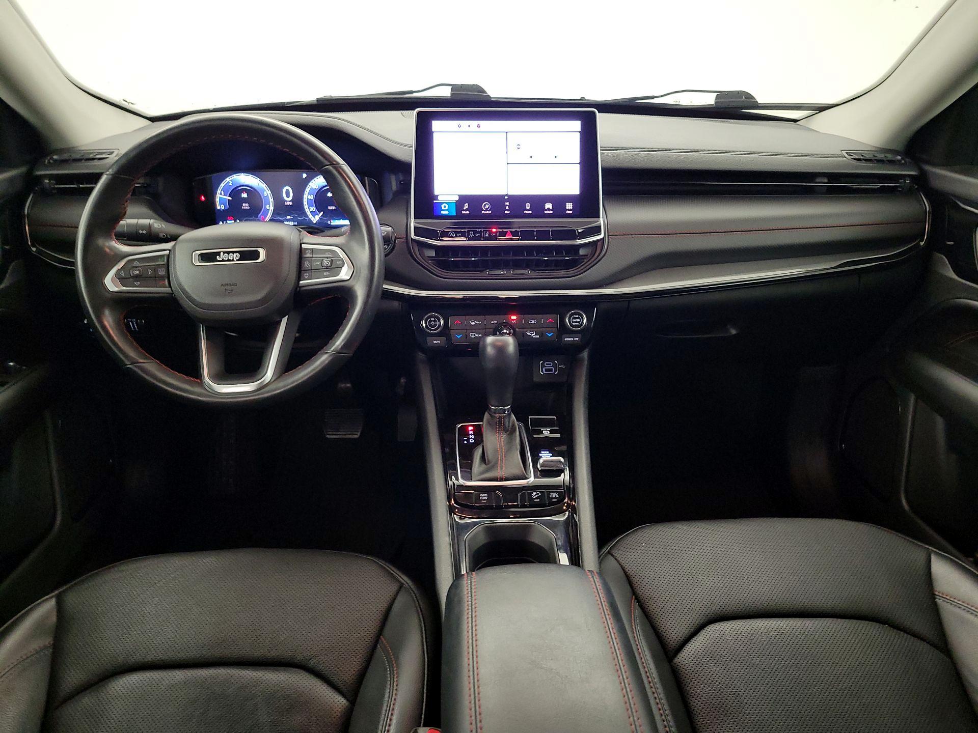 Thumbnail: 2022 Jeep Compass - 9